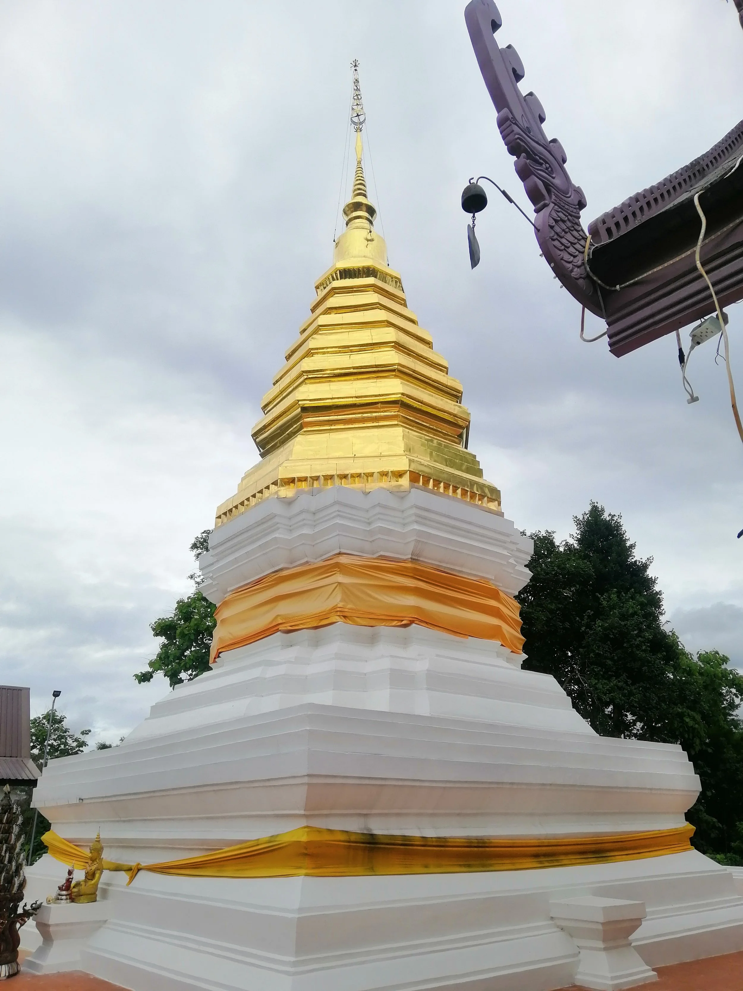 2020 Nan Wat Phra That Beng Sakat Summer Road Trip (5).jpg