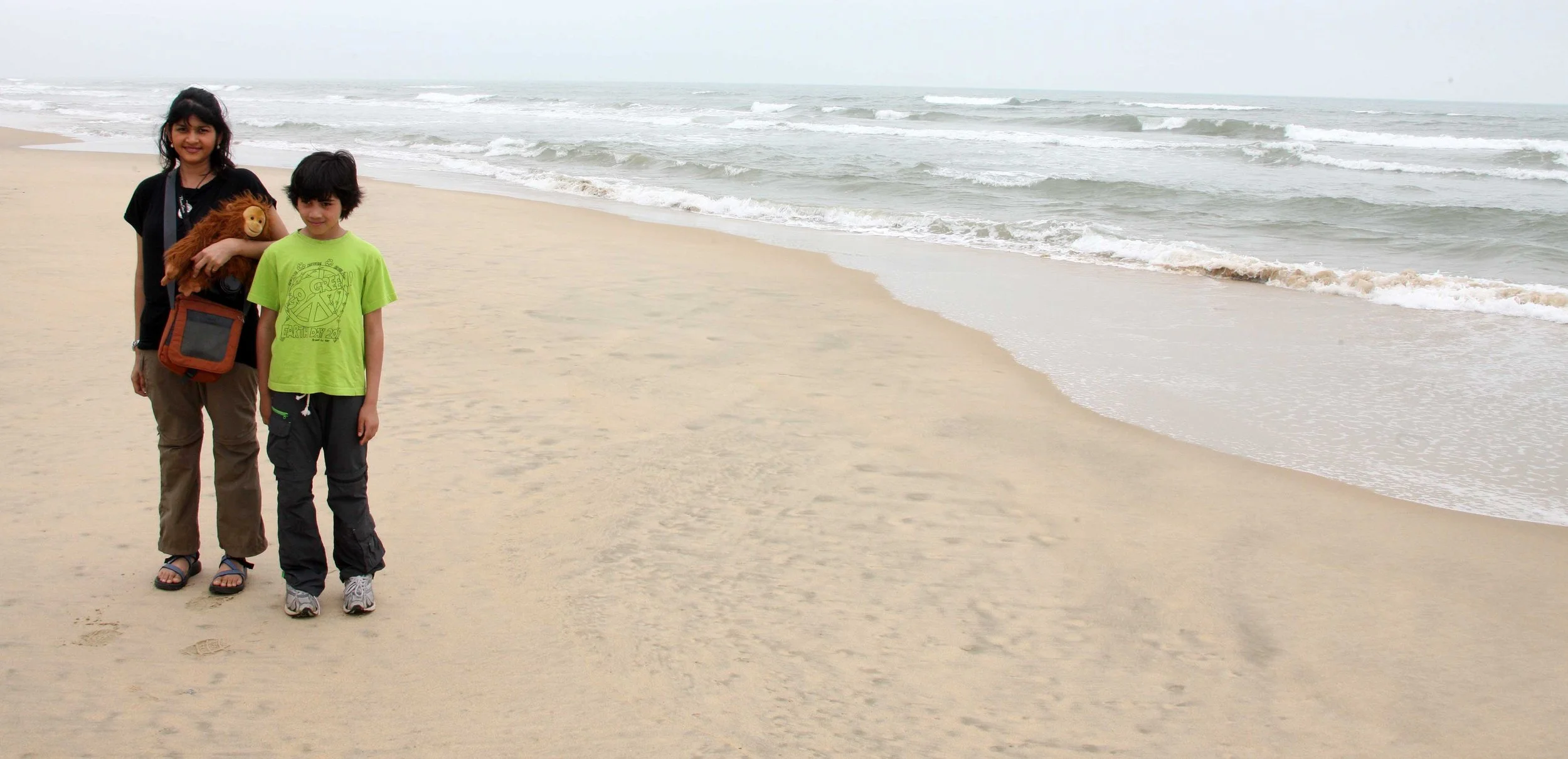 BEACH TOWN NEAR BACH MA NATIONAL PARK VIET NAM (20).JPG