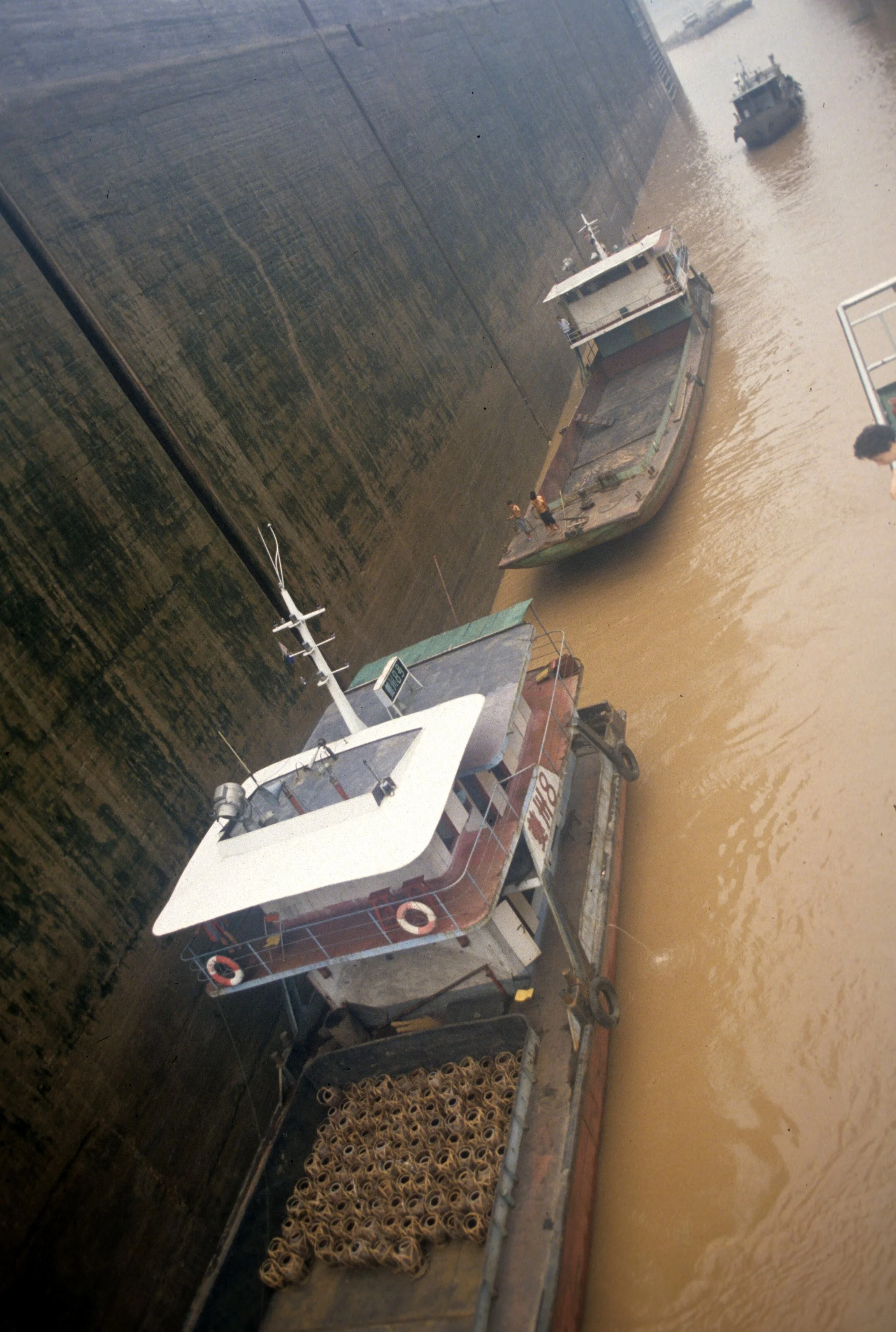 YANGTZE RIVER - LOWER RIVER WITH LOWER DAM (7).jpg