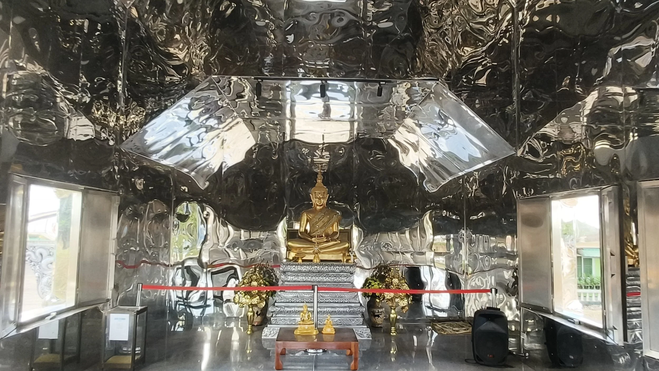 Wat That Noi Sriboonruang, Nakhon Phanom Province  (20).jpg