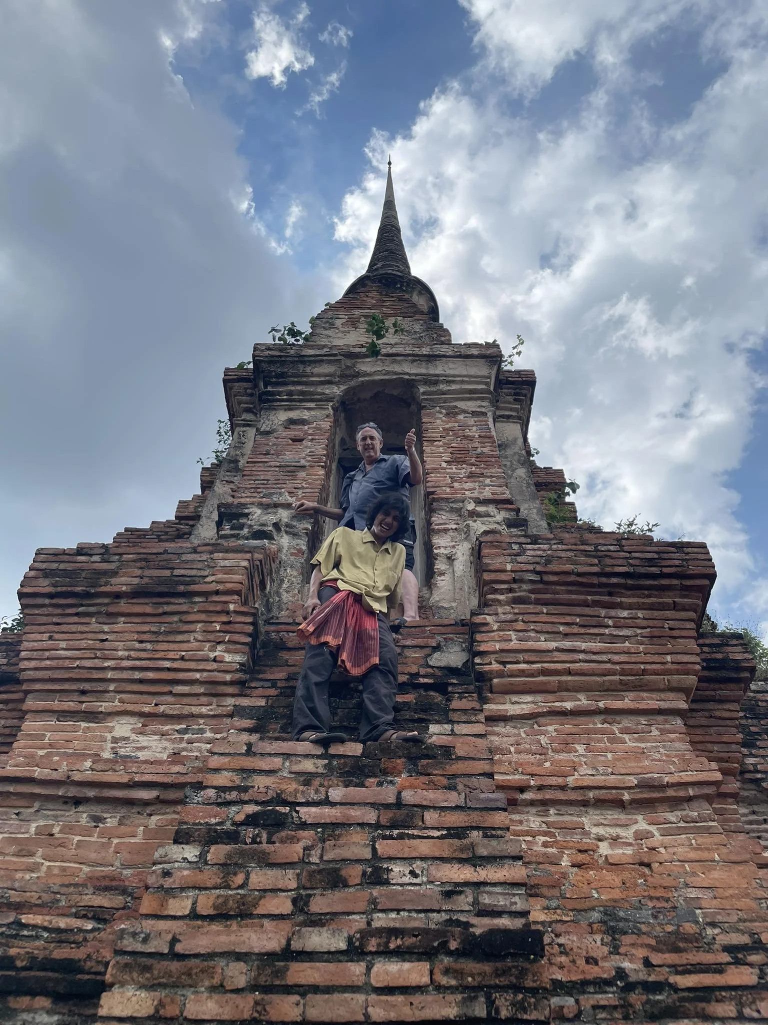 2022 Ayutthaya with Cokie. Liana & Lalita & Gift (53).jpg