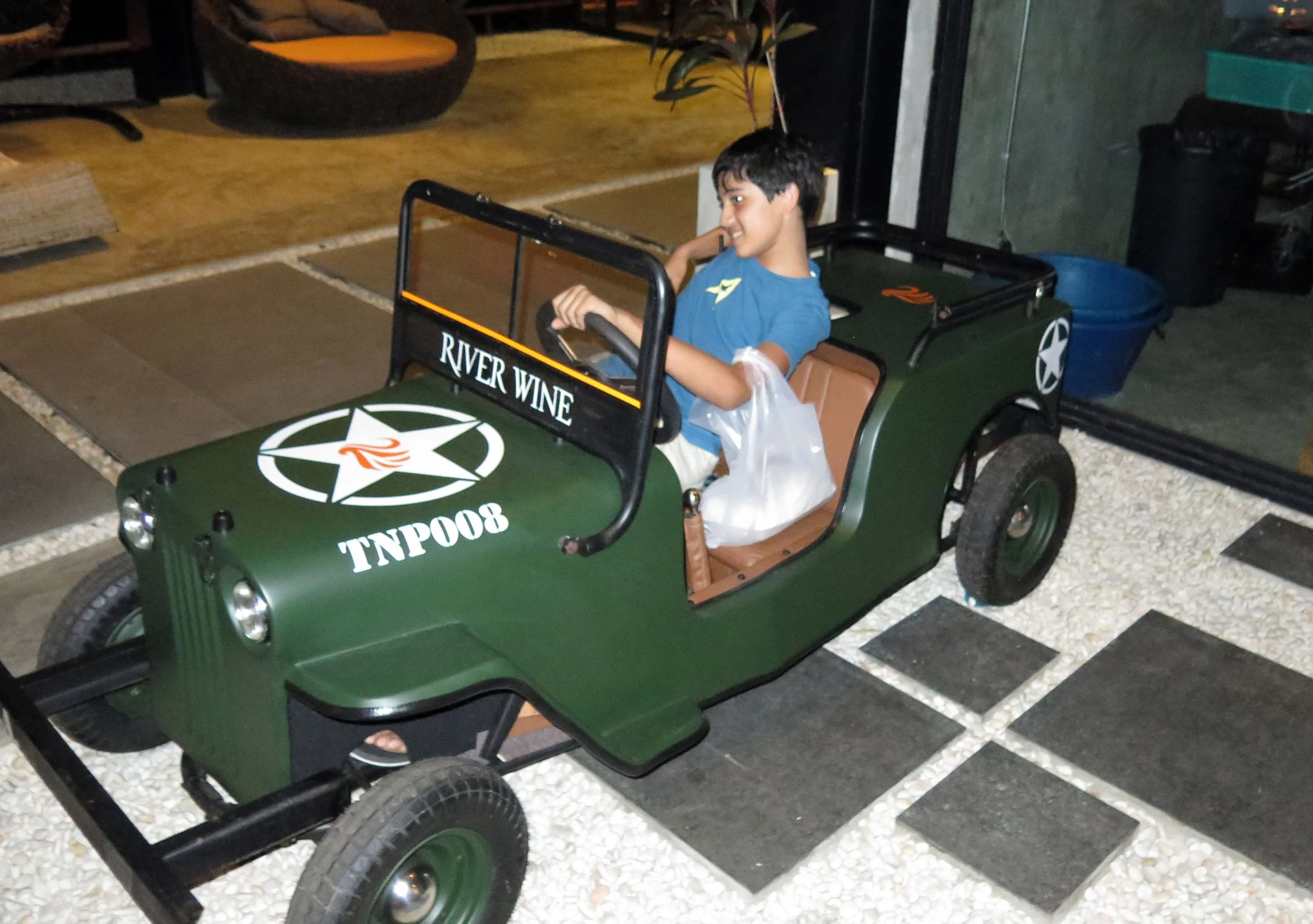 2015 Parties in Bangkok with Friends (53).JPG