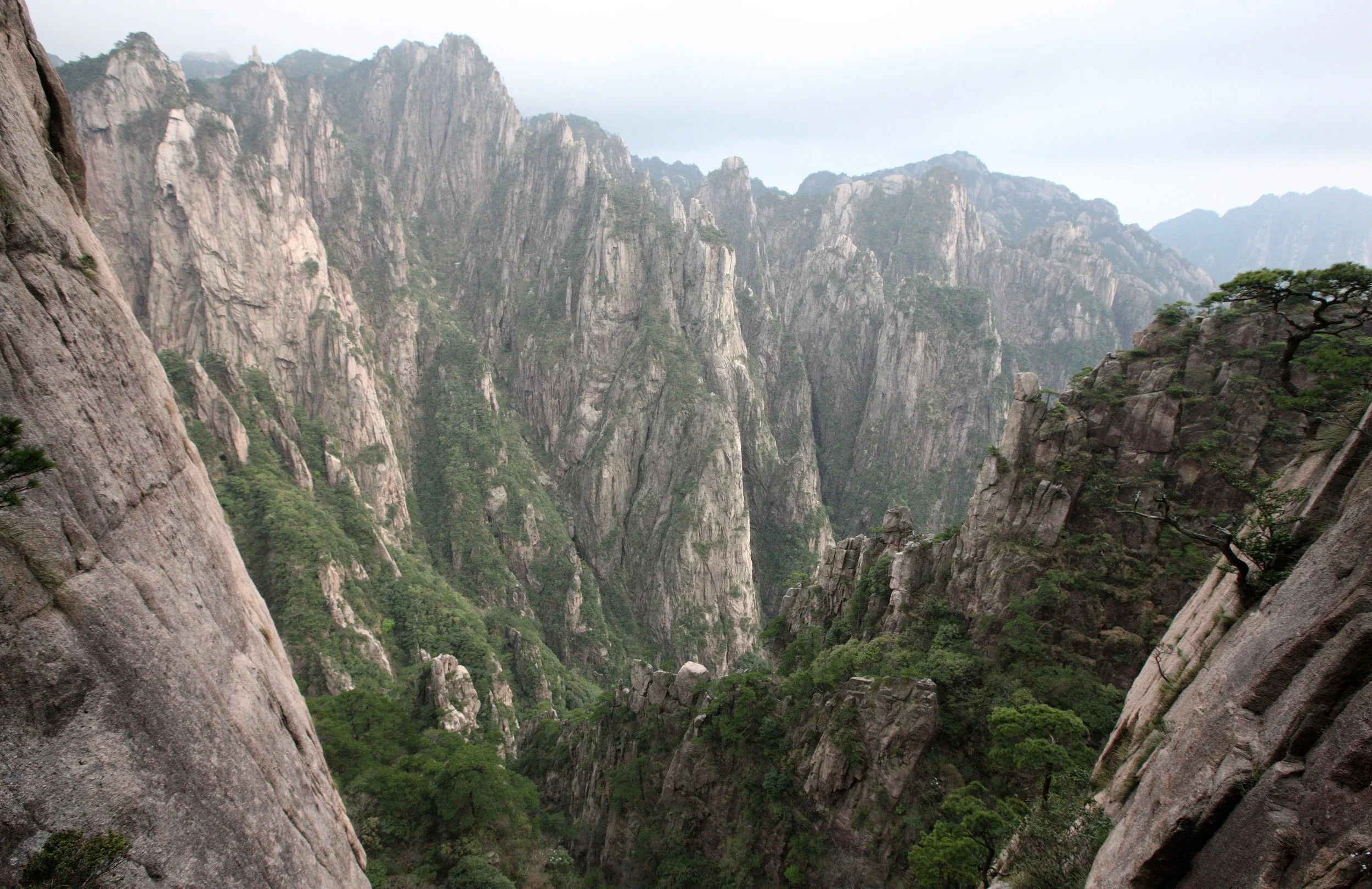 HUANGSHAN NATIONAL PARK ANHUI PROVINCE CHINA (163).JPG