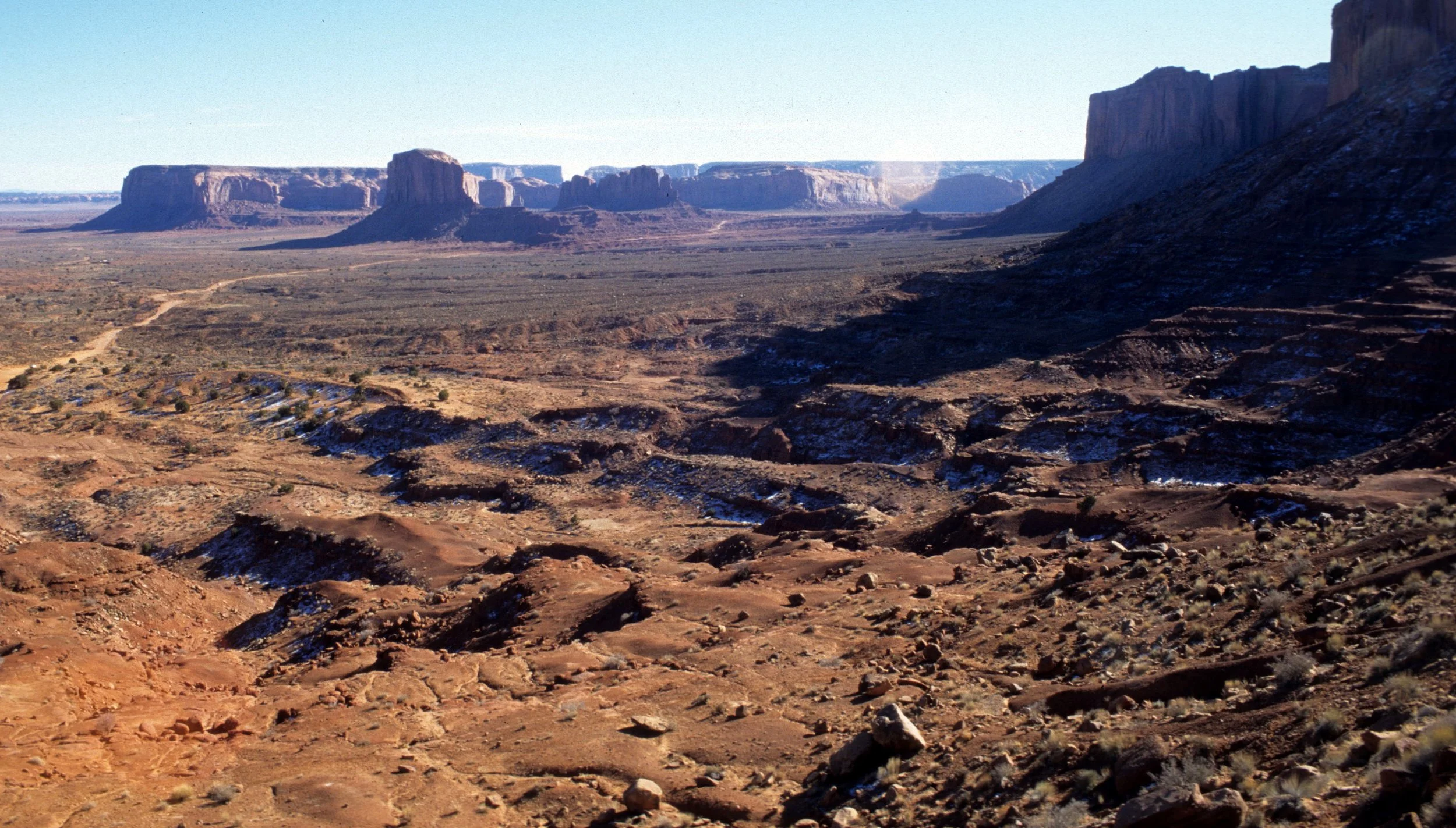 UTAH - MONUMENT VALLEY A (2).jpg