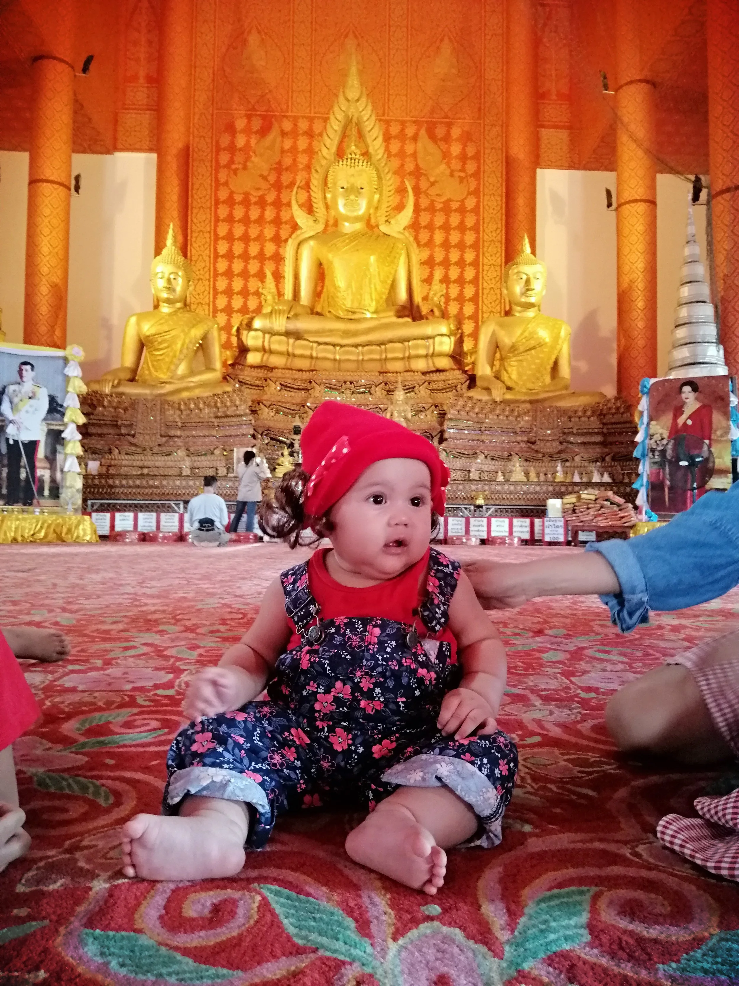 2020 Samut Sakhon Wat Ketmadi Sriwararam to drop off Pea & Pete (22).jpg