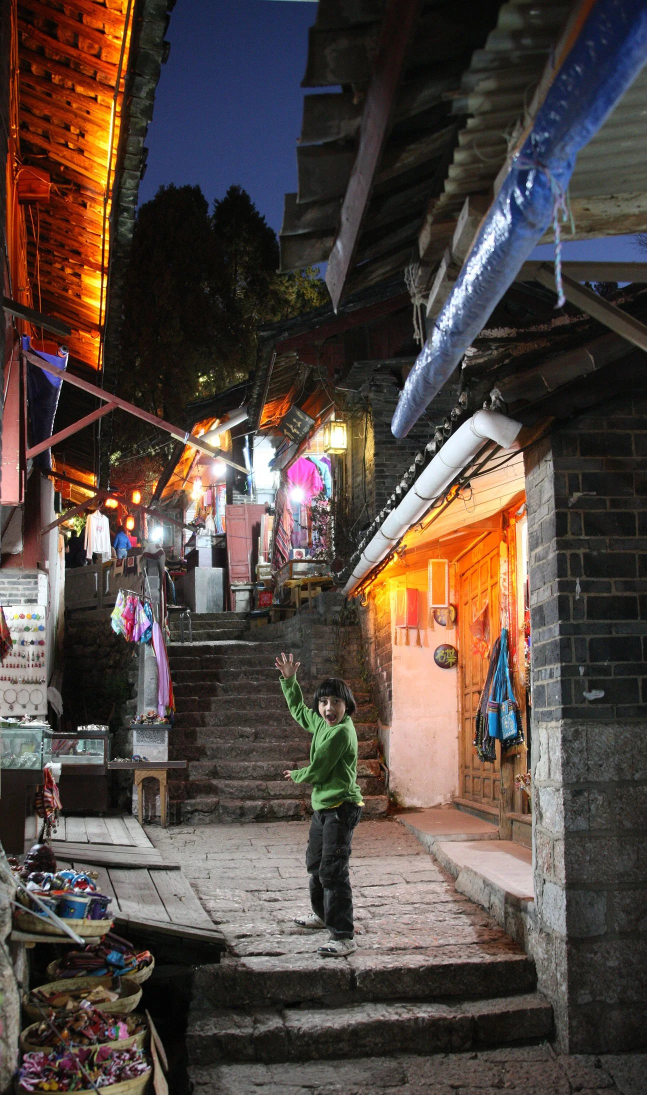YUNNAN - LIJIANG ANCIENT TOWN - CHINA (125).JPG