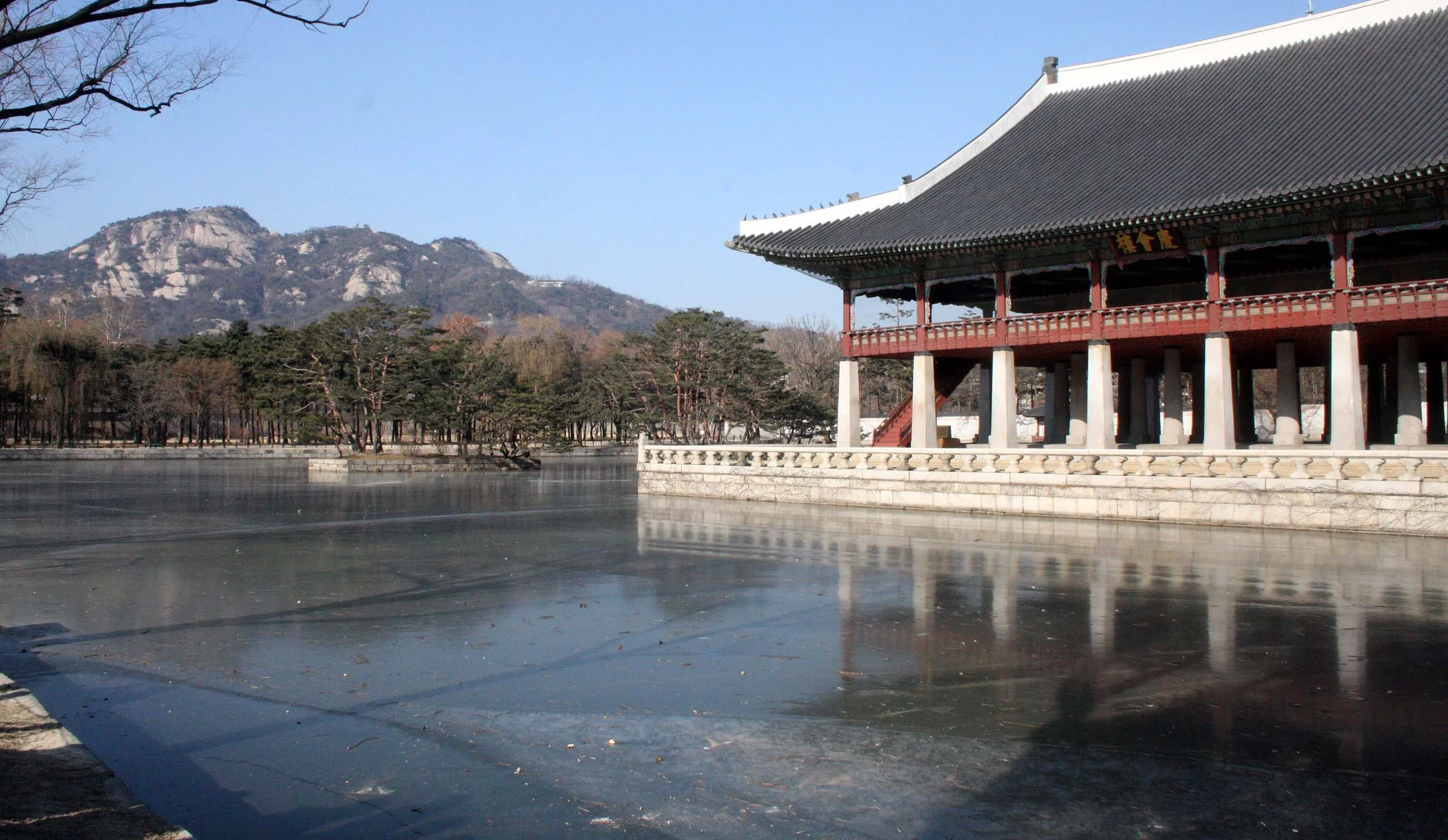 SEOUL - IMPERIAL PALACE - JAN 2009 (44).JPG