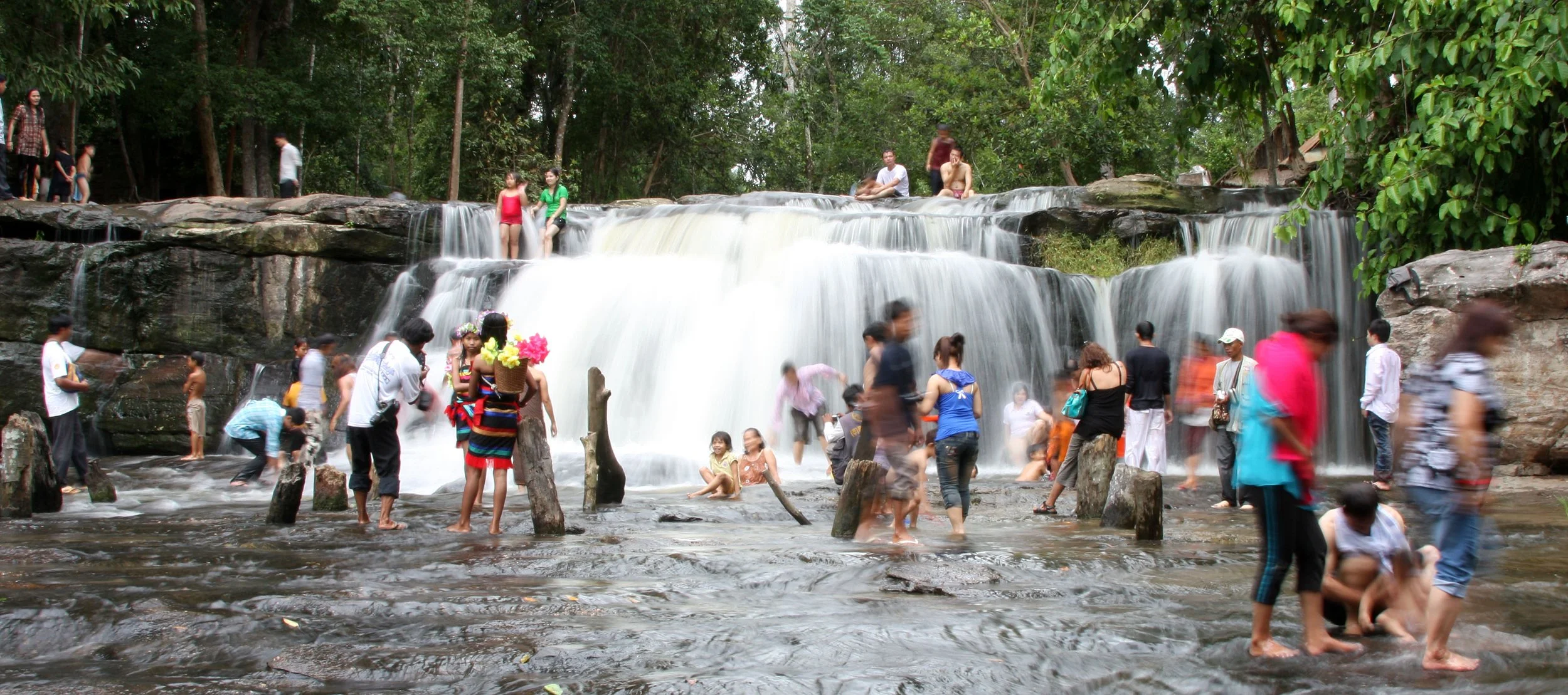 KULEN MOUNTAIN CAMBODIA - 1000 LINGHA RIVER (51).JPG
