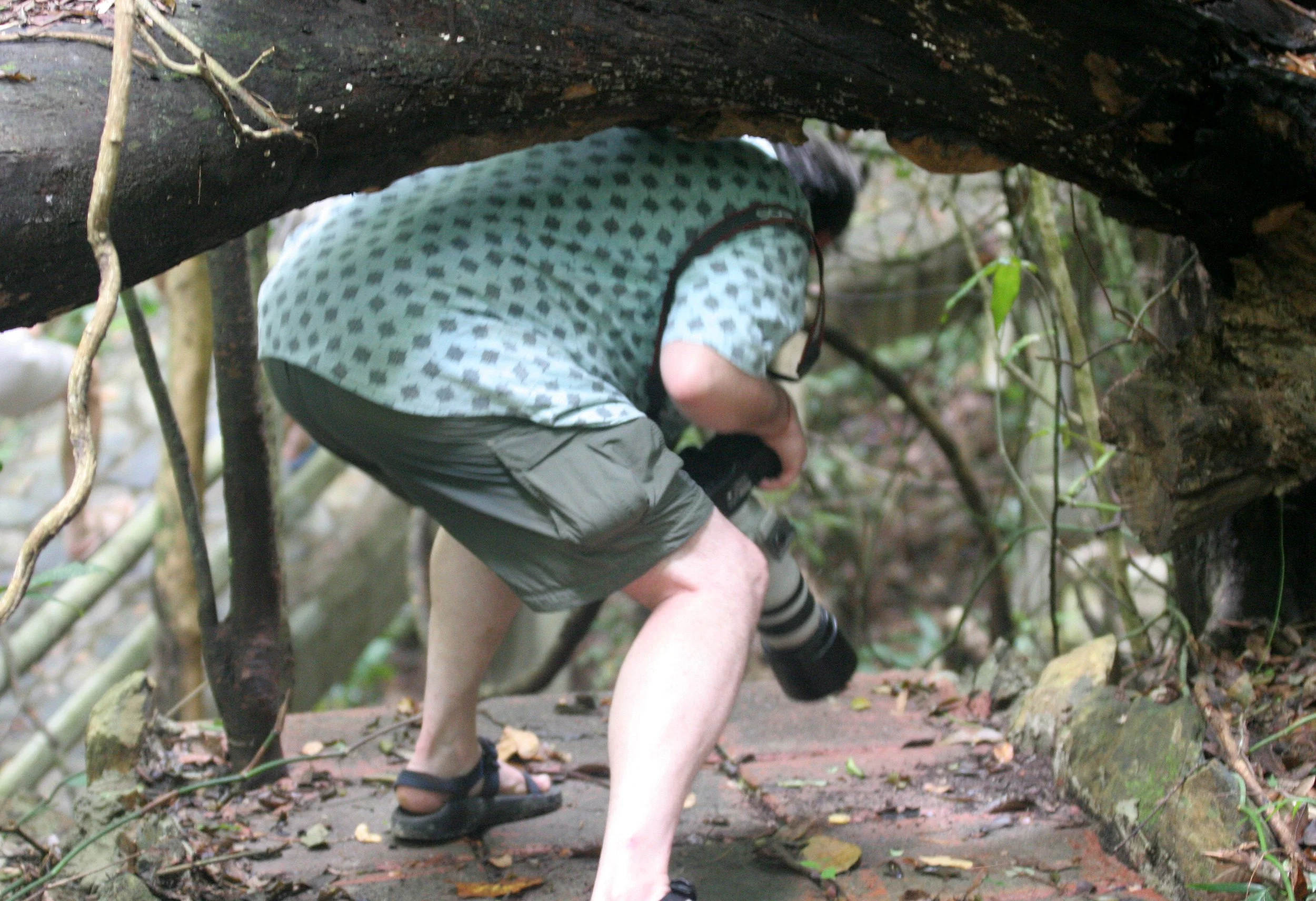 KOH LANTA - 2008 - HANGING IN LANTA (6).JPG