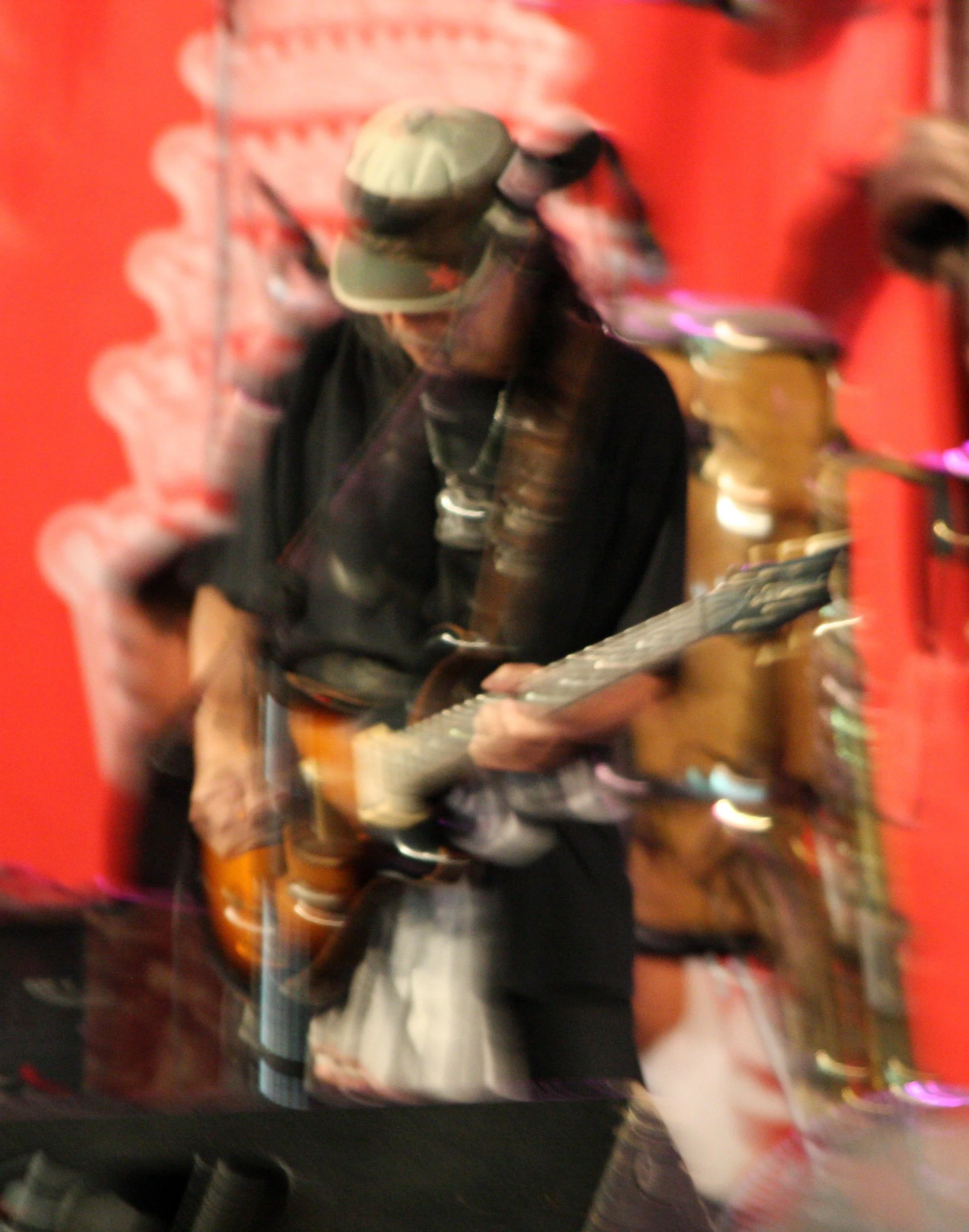 2010-7-18 CARRABAO CONCERT IN NAKHONSITHAMMARAT (70).JPG