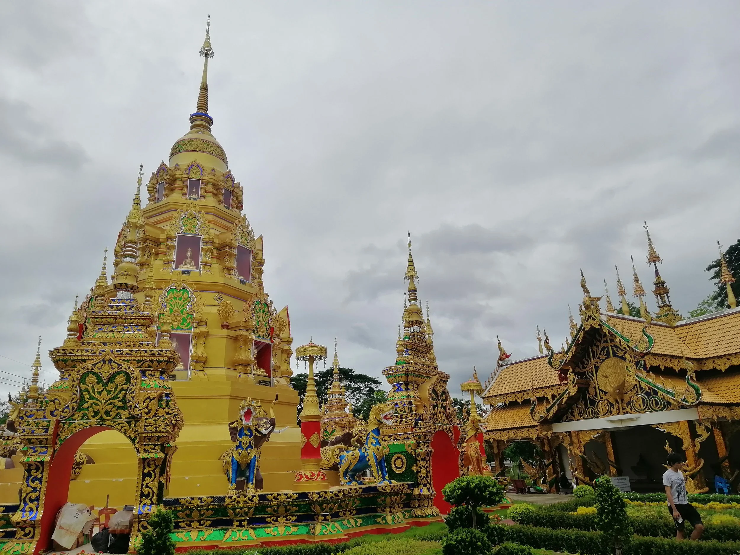 2020 Phayao Wat Phra Nang Din Summer Road Trip (3).jpg
