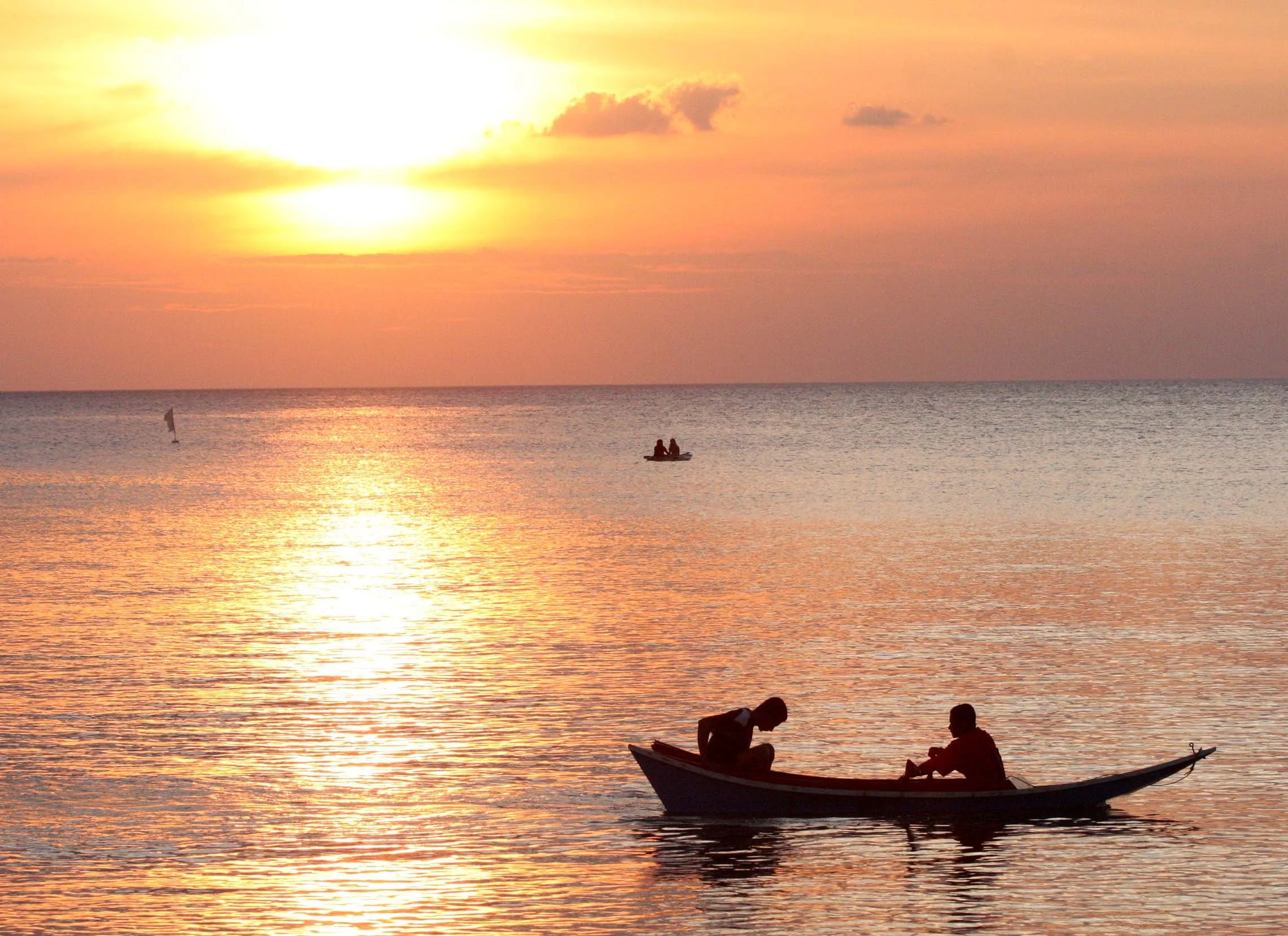 KO LANTA - PARTY AT OTTO'S - 2009 (35).JPG