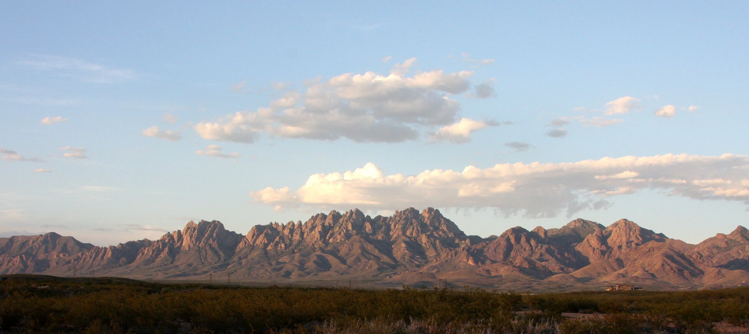 LAS CRUCES NEW MEXICO - ORGAN MOUNTAINS.JPG