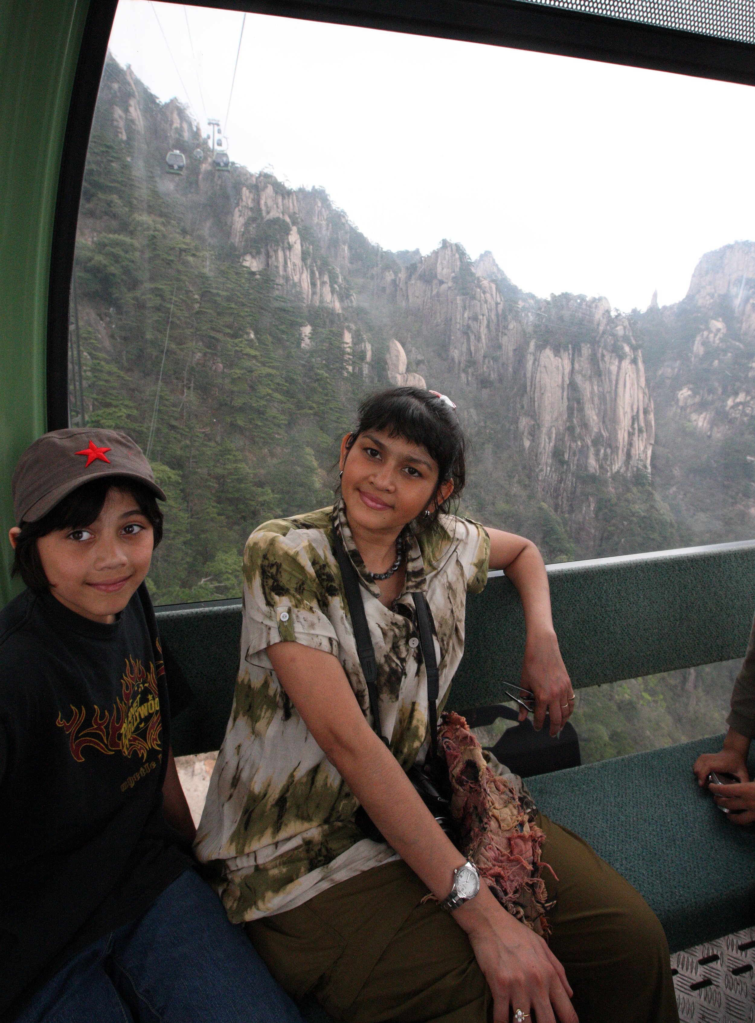 HUANGSHAN NATIONAL PARK ANHUI PROVINCE CHINA (10).JPG