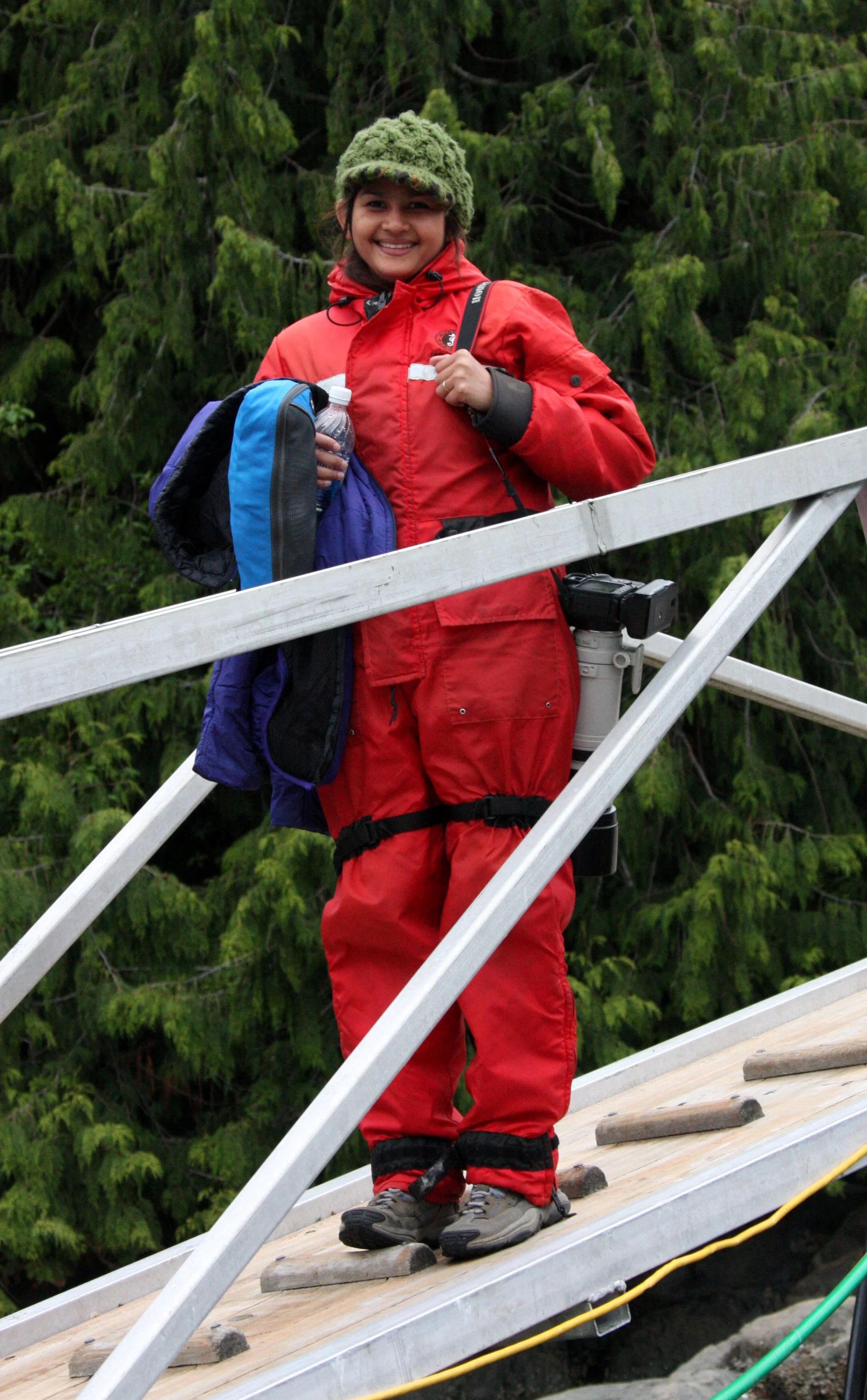 KNIGHT'S INLET BRITISH COLUMBIA - HANGING AT SAILCONE LODGE (4).JPG