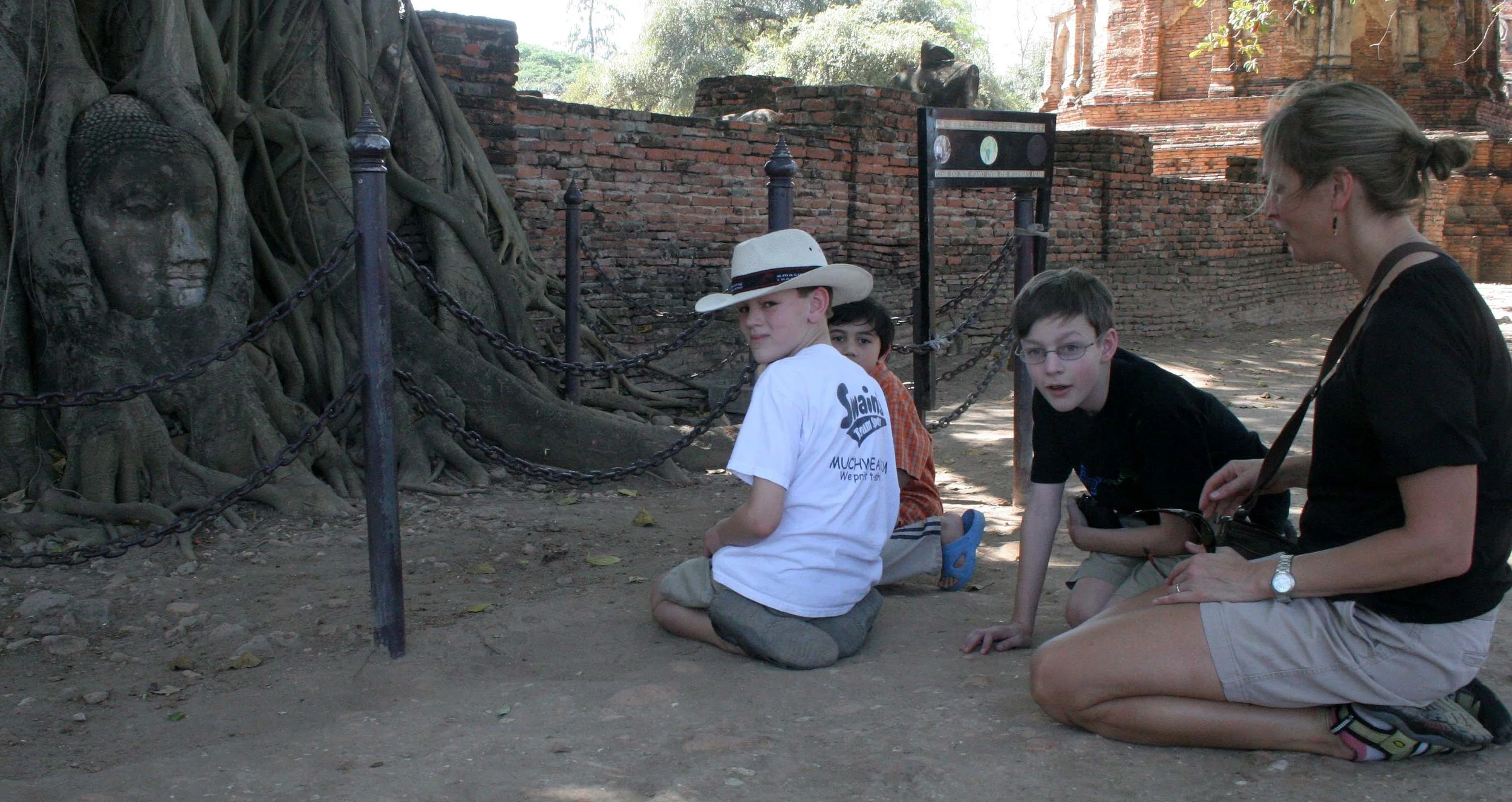 AYUDTHAYA - CHRISTMAS TRIP 2008 (35).JPG