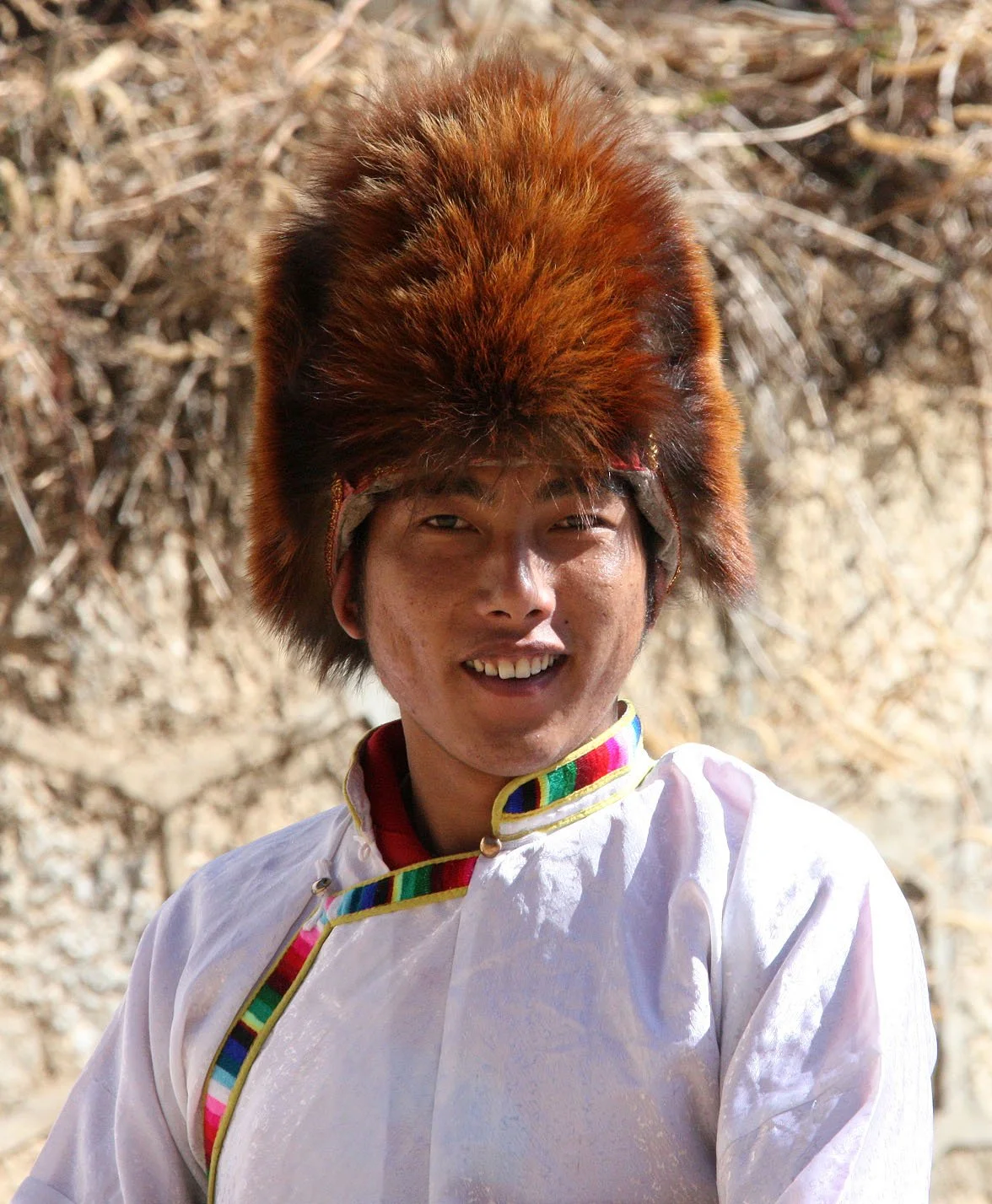 YUNNAN - BAIMA SNOW MOUNTAIN NATURE RESERVE YUNNAN - NAXI AND LISU VILLAGERS (17).JPG