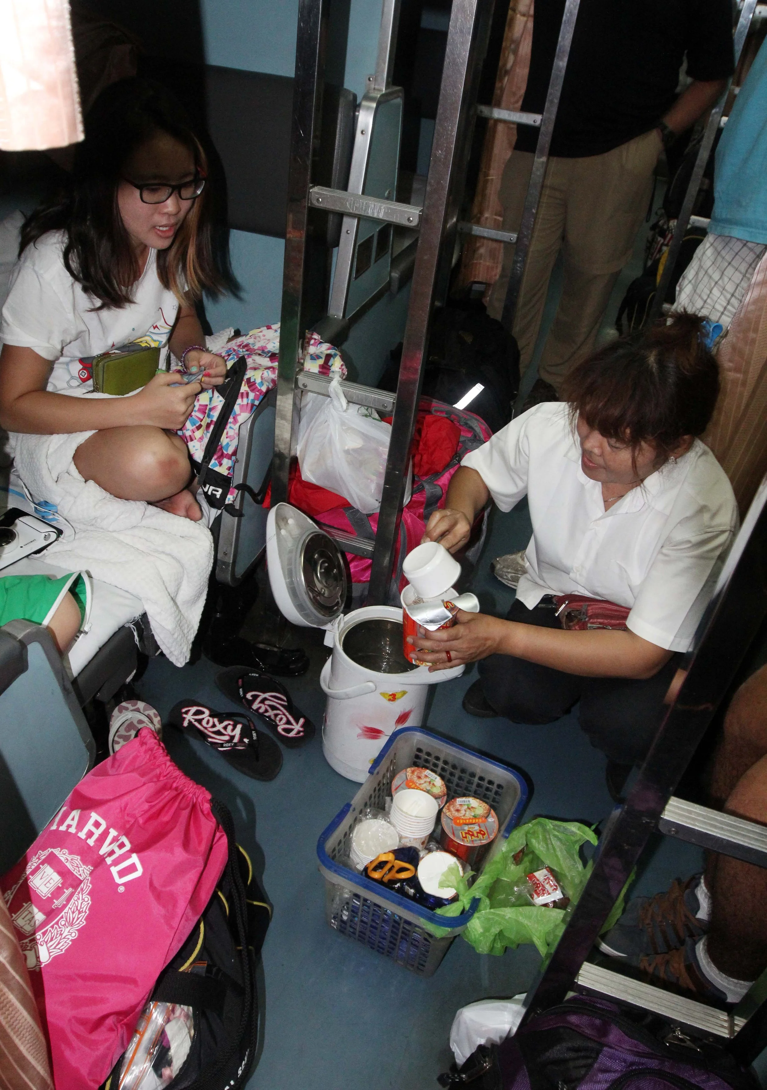 2014 ISB Trip to Hua Lamphong Railway Station Bangkok (15).JPG