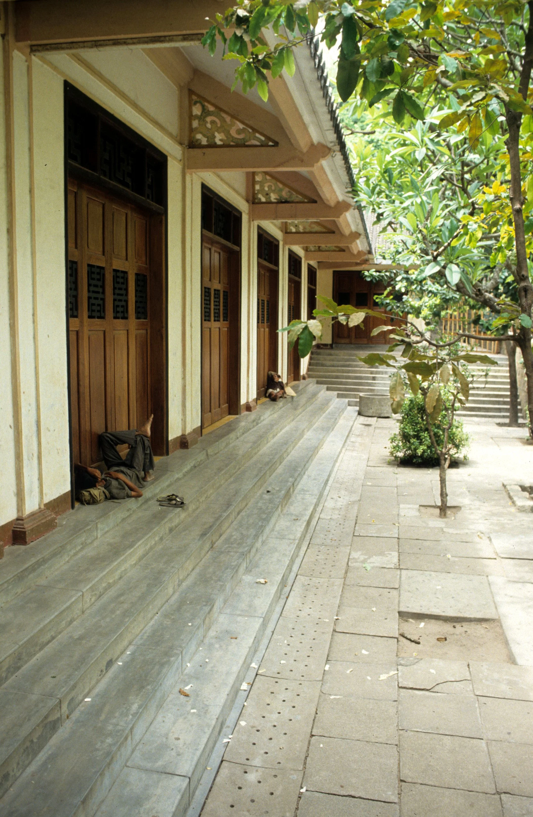 NHA TRANG - 1994.jpg
