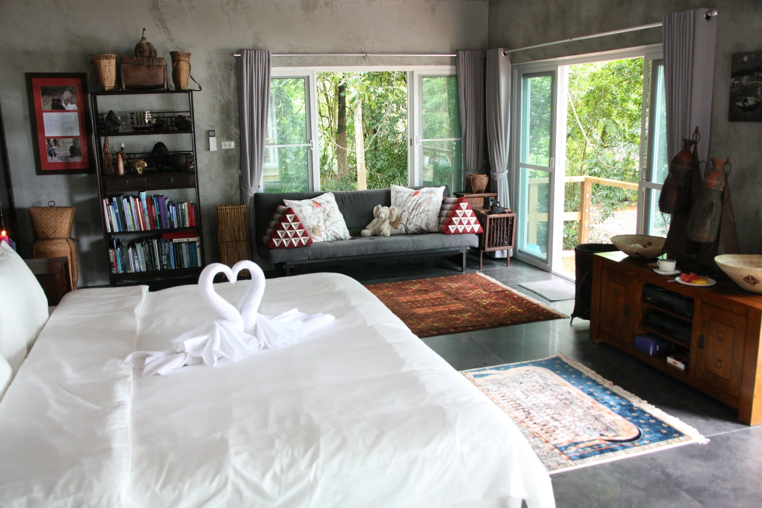 2016 Koh Lanta Landscapes, House Pictures and Family Fun (407).JPG