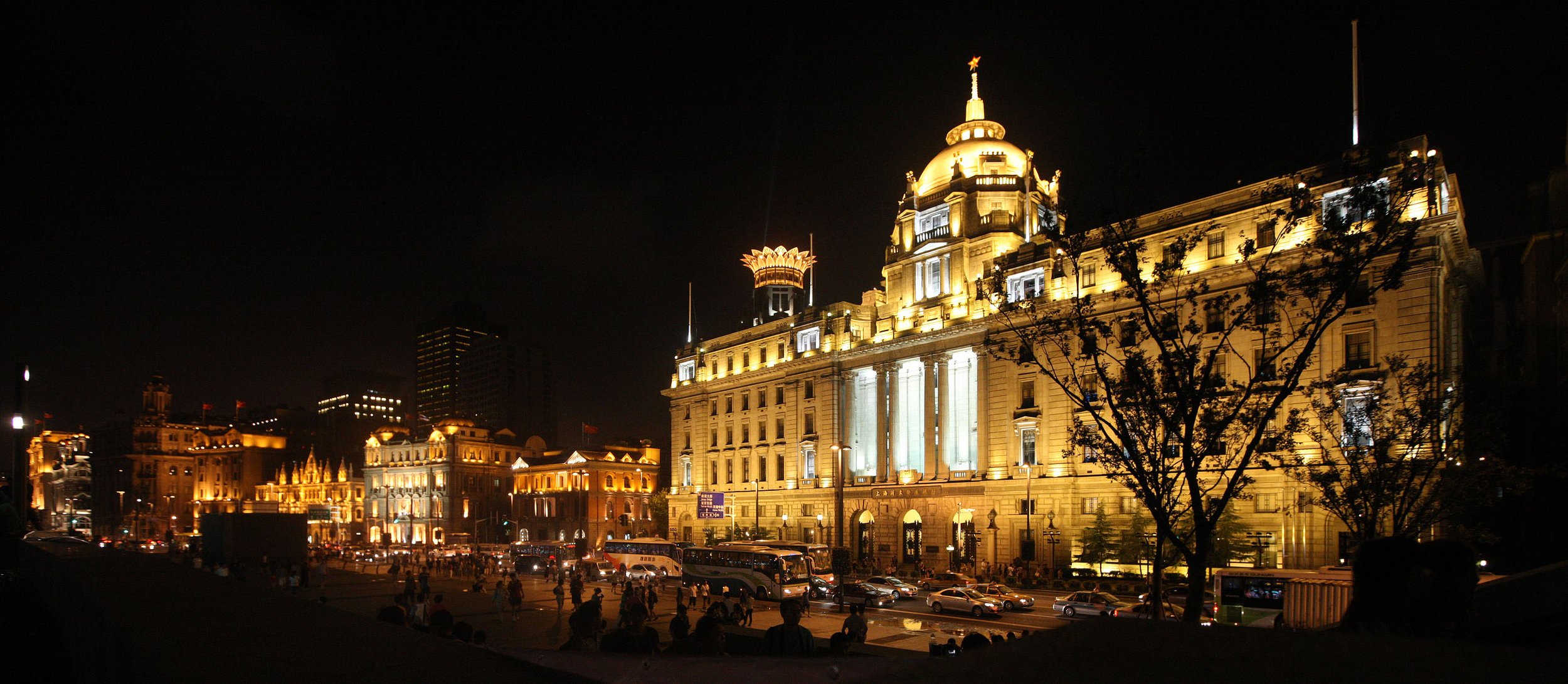 SHANGHAI NIGHT OUT - THE BUND IN AUGUST (11).JPG