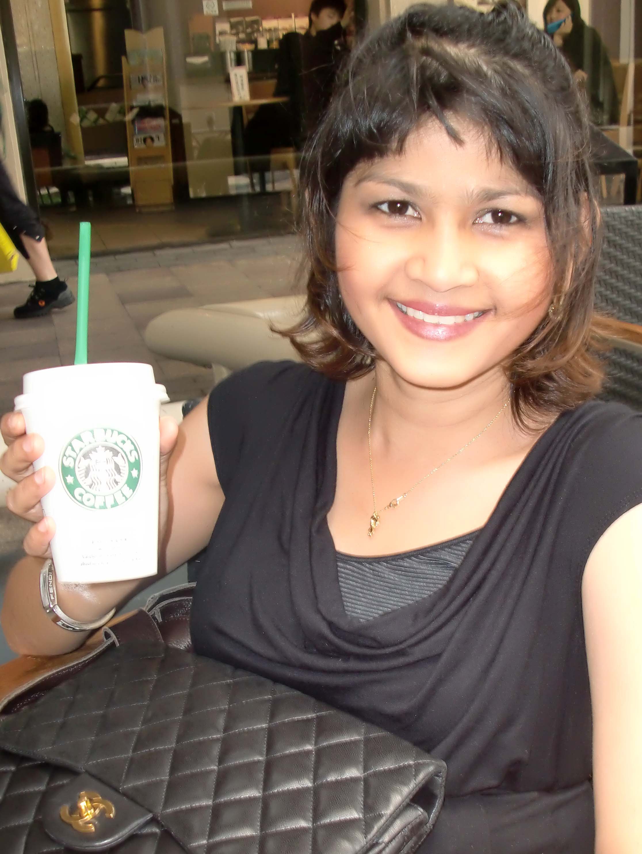 2011-5-27 SAS GRADUATION AT SHANGHAI PORTMANN (6).JPG