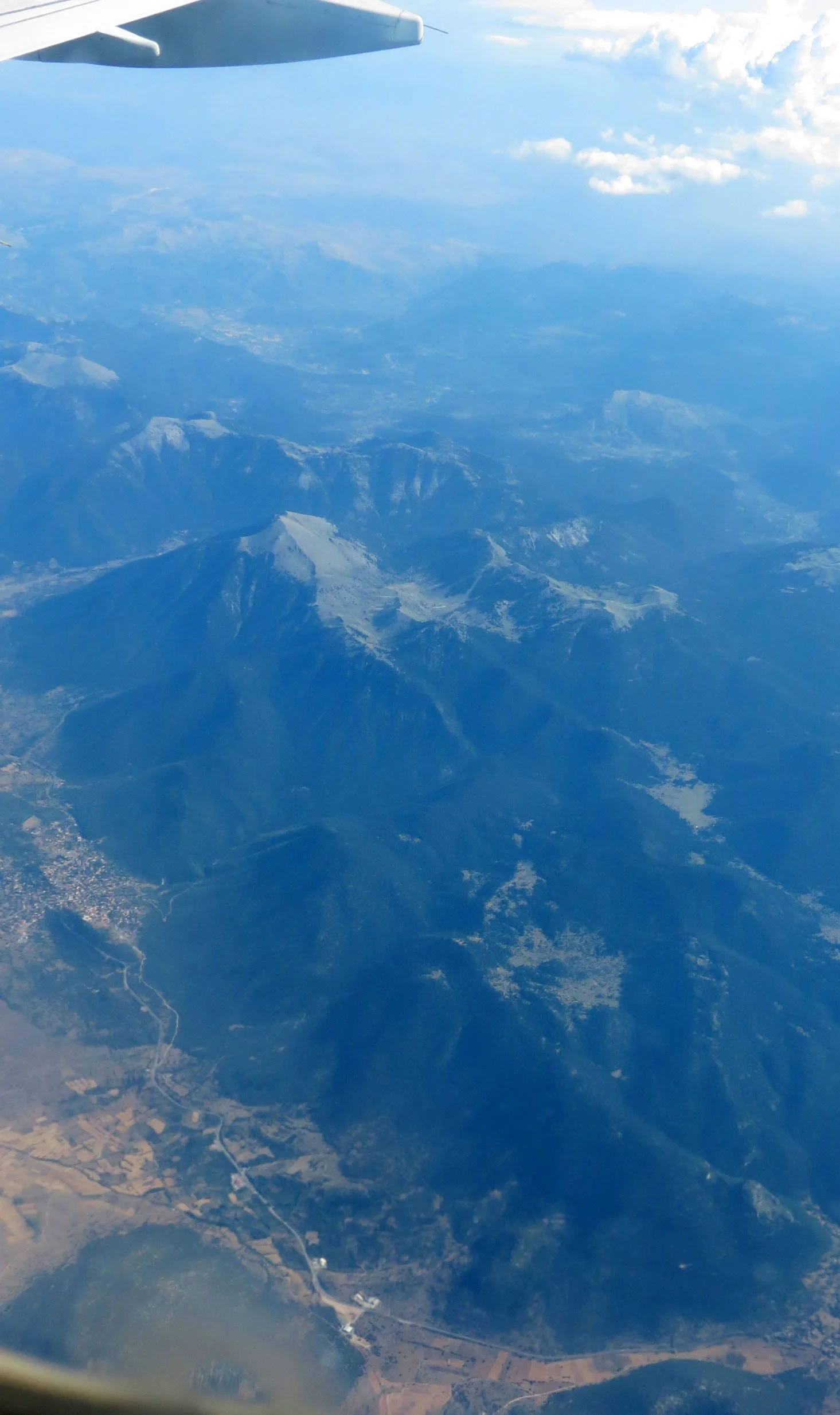 FLIGHT TO GREECE (5).JPG