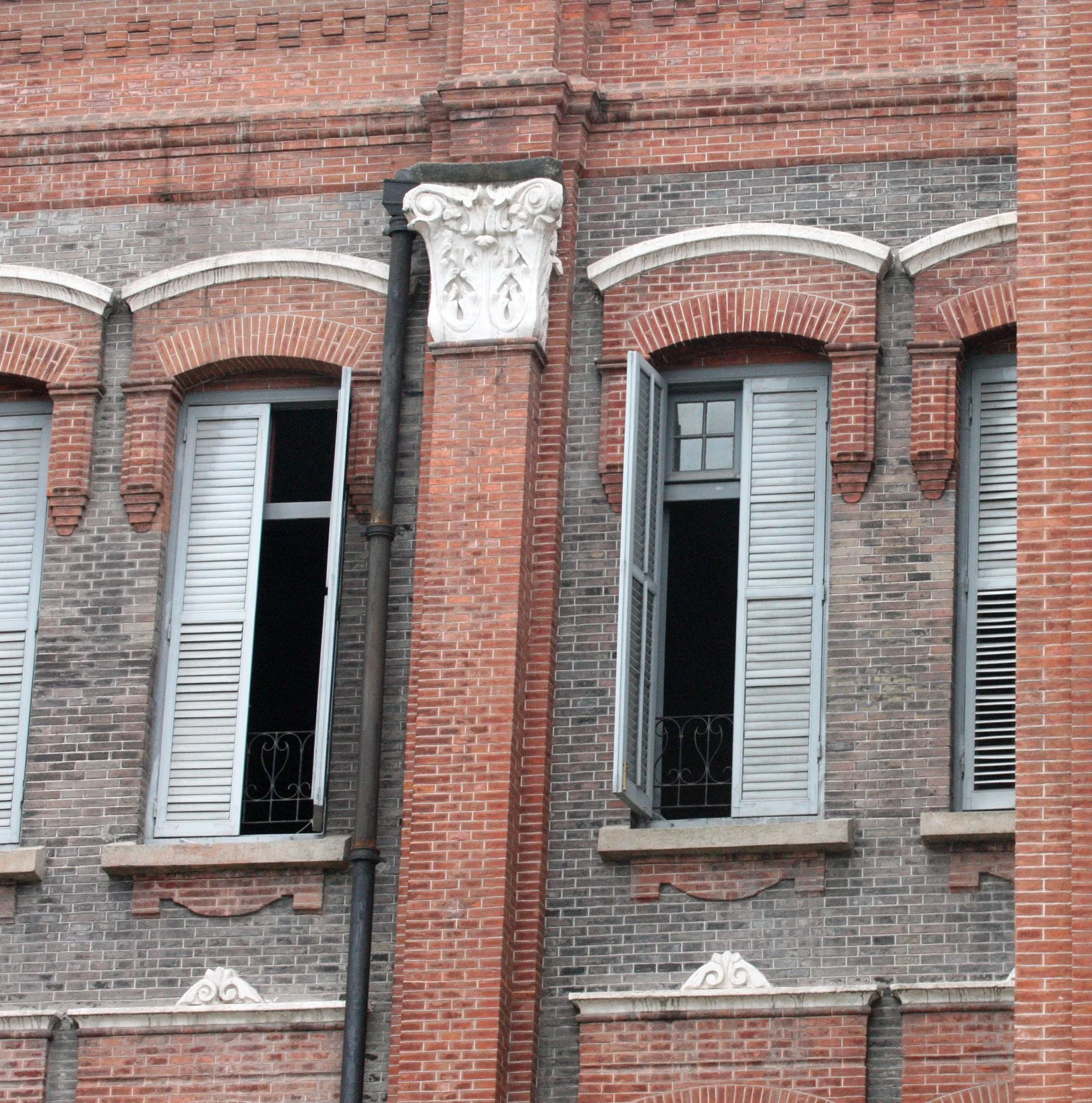 XIGIAHUE SHANGHAI - MAY 2012 (4).JPG