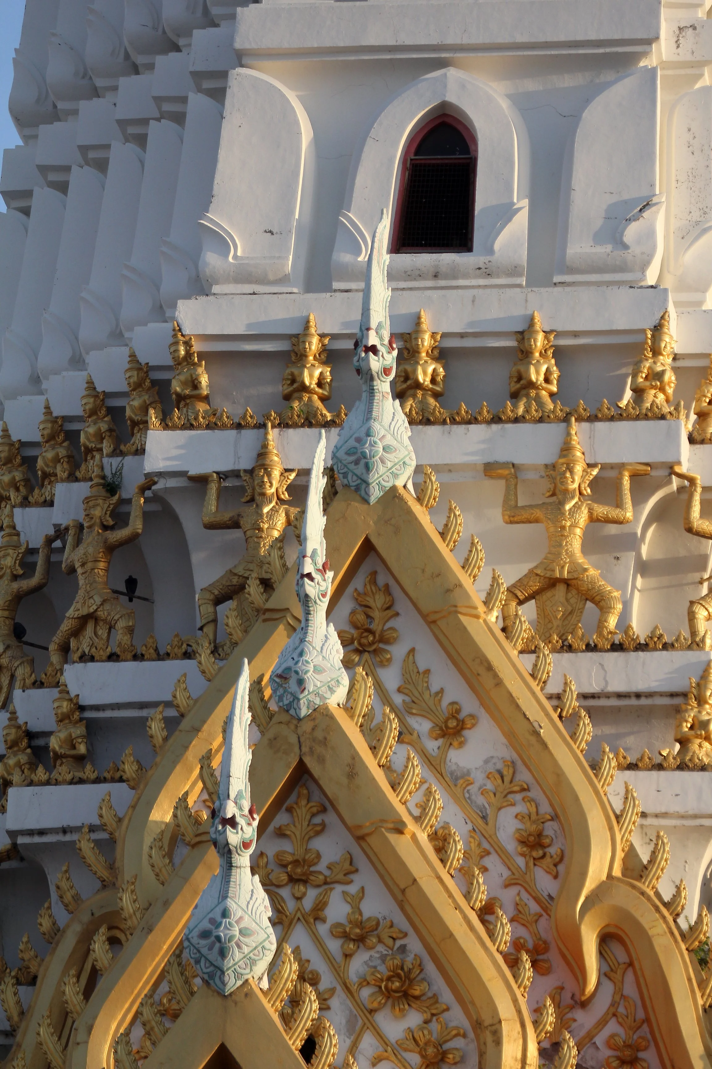 2020 Bangkok Scenes on Motorcycle Ride with Cokie Chula too (131).JPG