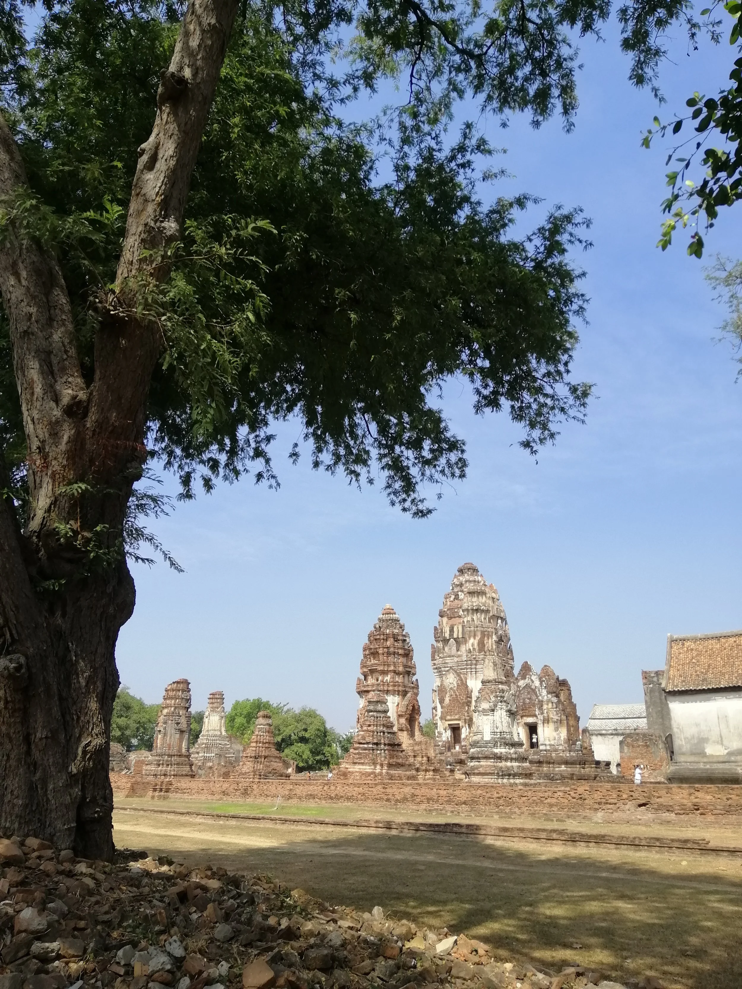 2020 Lopburi City and Temples with Cokie (67).jpg