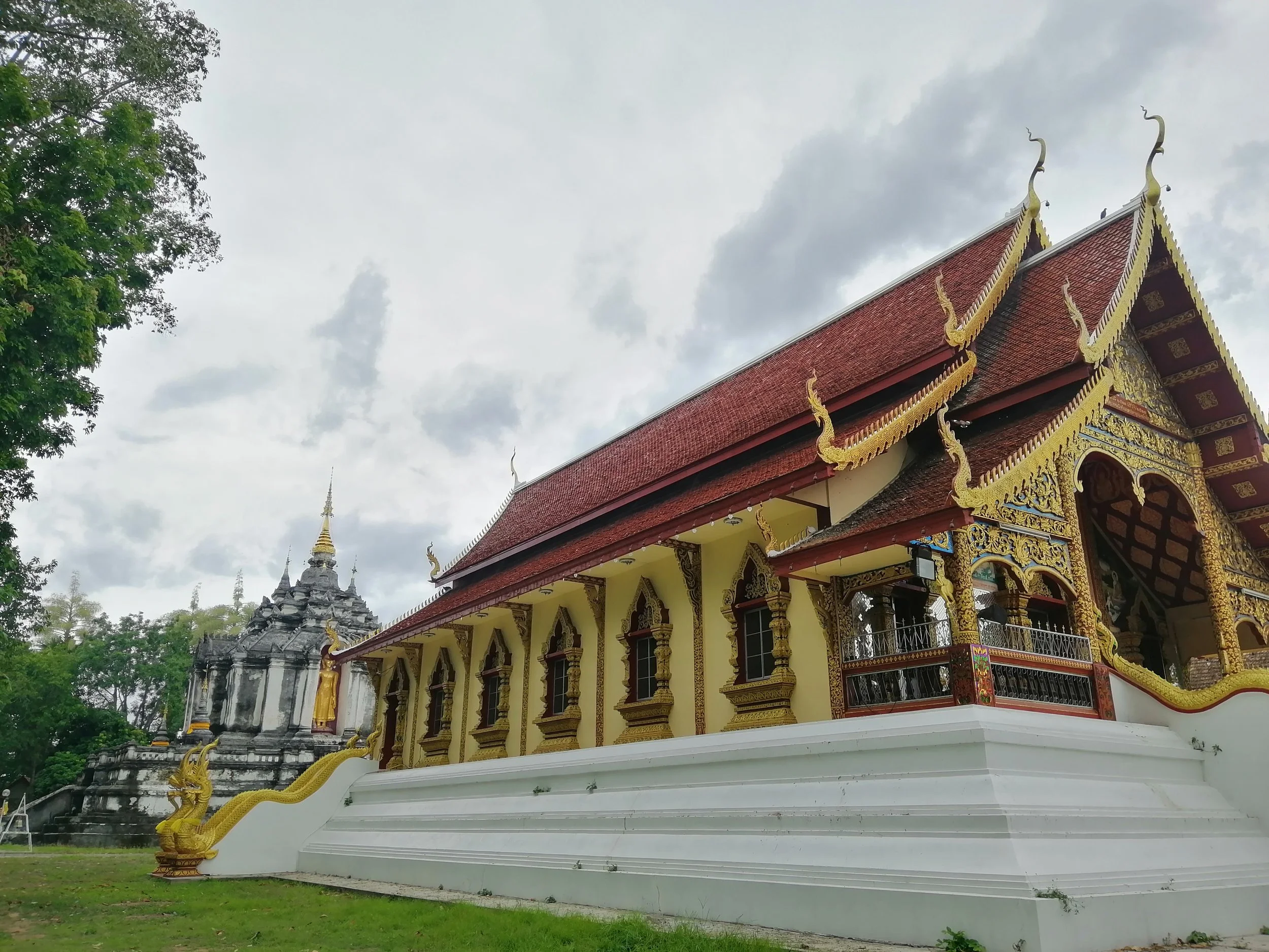 2020 Lamphun Wat Phra That Hariphunchai Moon-Bell Tower Summer Trip to Northern Thailand  (7).jpg