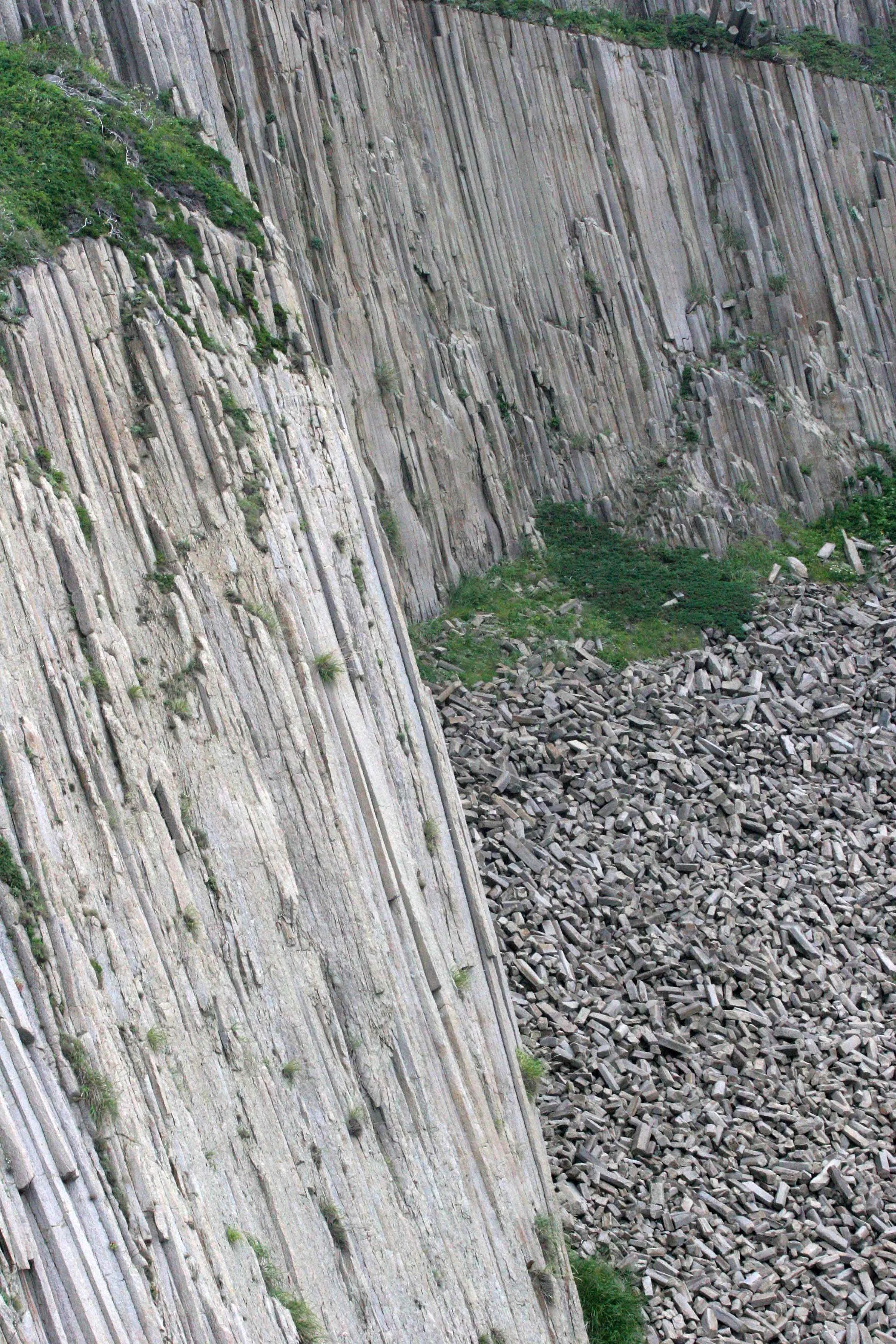 KURIL ISLANDS - VIEWS LANDSCAPES AND GEOLOGY (131).jpg