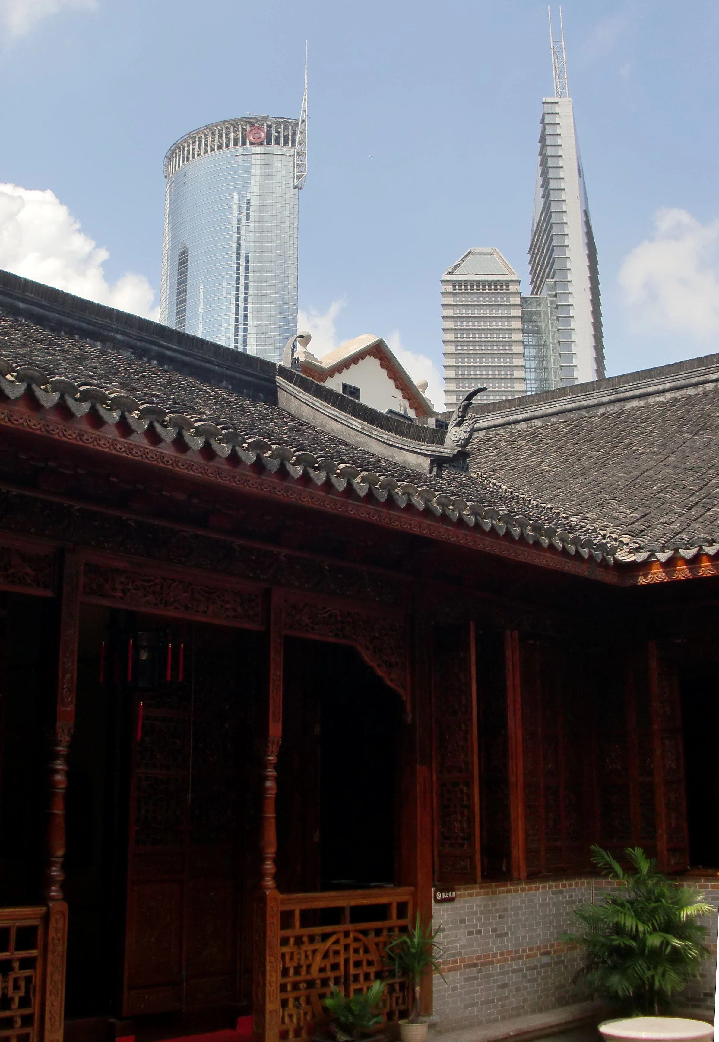 2010-9-18 BIKE RIDE TO PUDONG (9).JPG