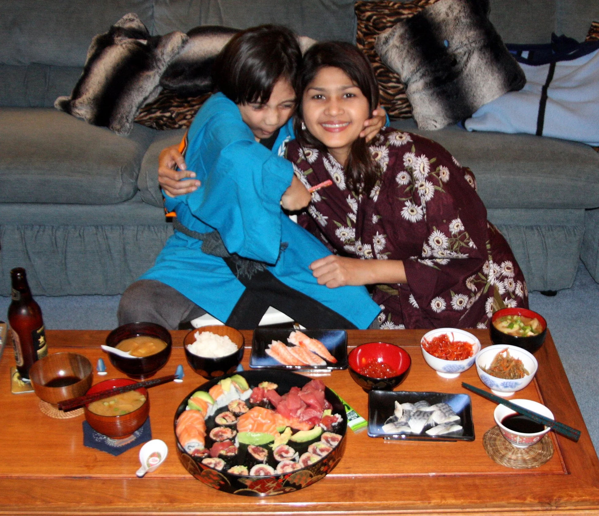 2009-11-7 SUSHI DINNER AT HOME (3).JPG