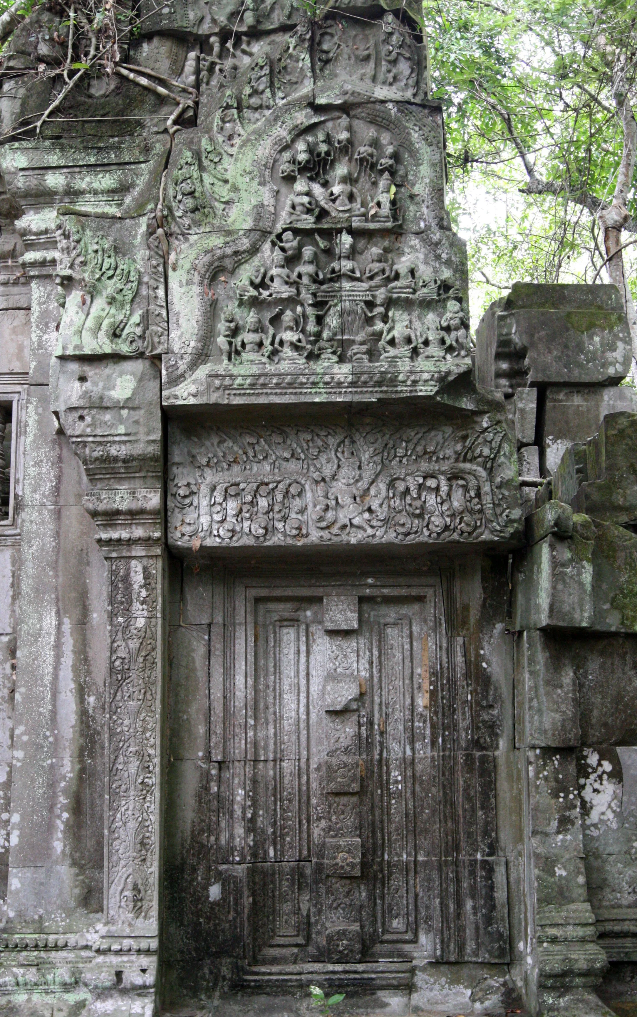 BENG MEALEA TEMPLE - CAMBODIA (3).JPG
