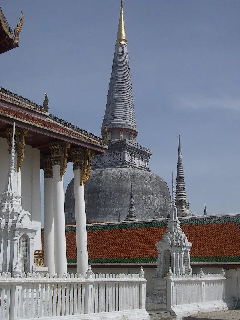 2004 Nakhonsithammarat with Family  (40).JPG