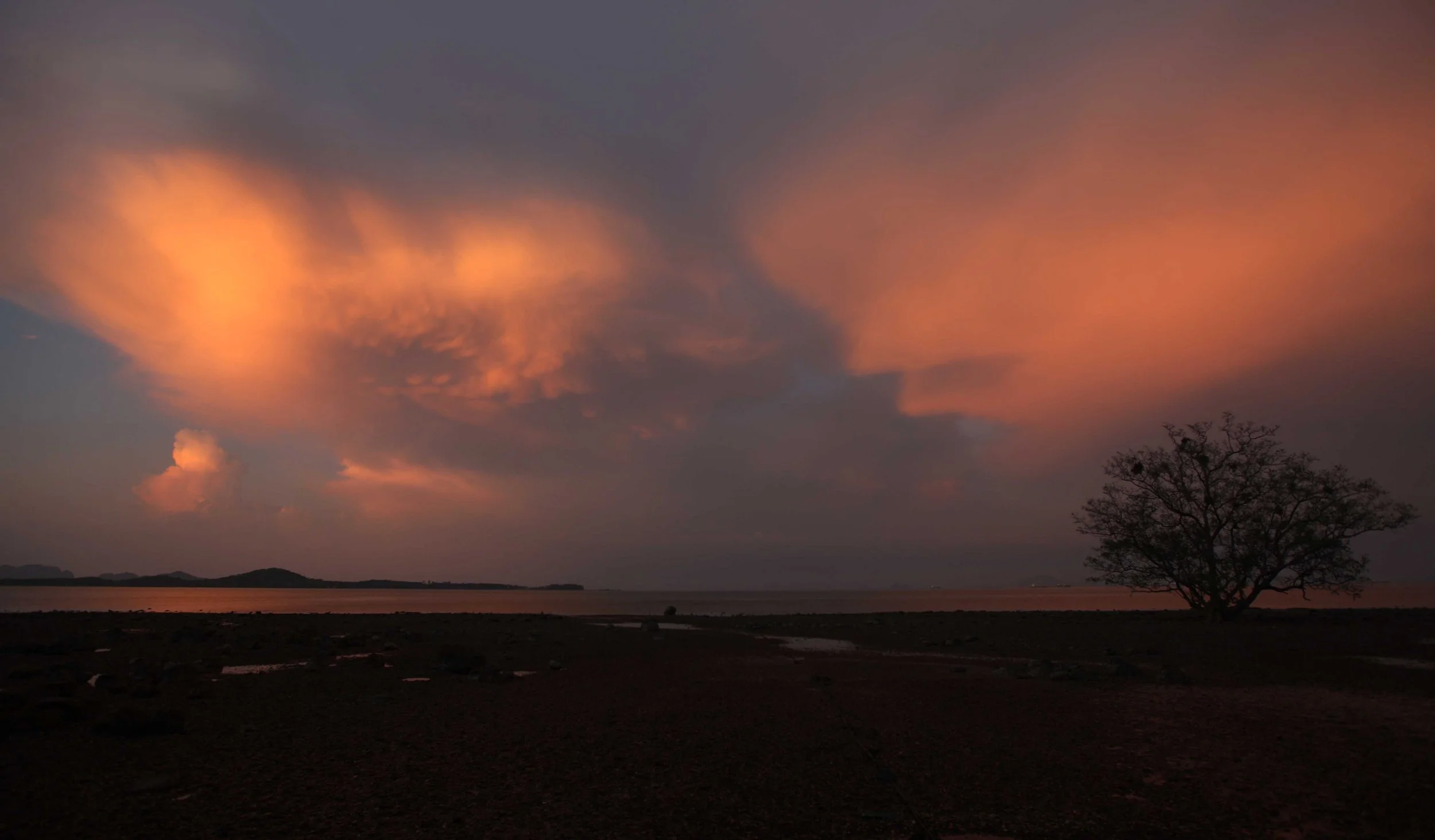 2015 Koh Lanta Songkran with friends from ISB (261).JPG