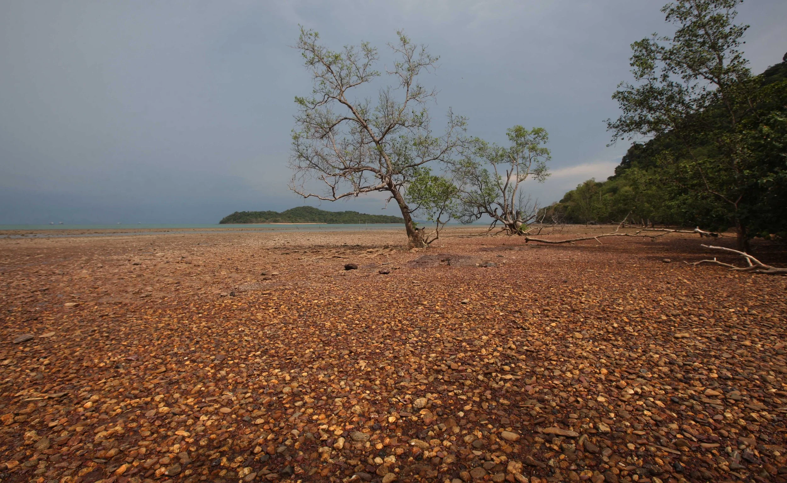 2015 Koh Lanta Songkran with friends from ISB (78).JPG