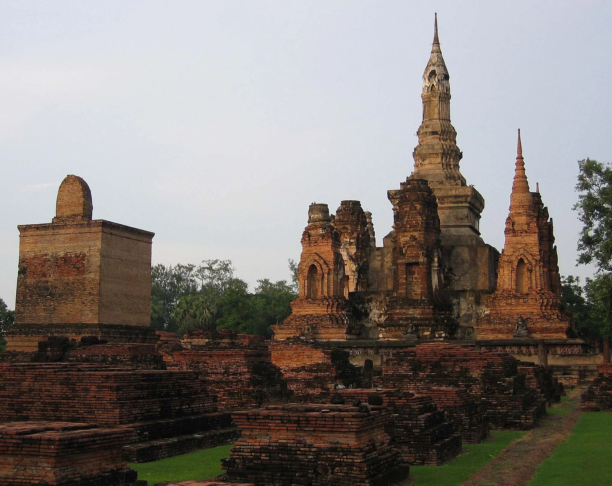 SUKHOTHAI - 2006 (41).jpg