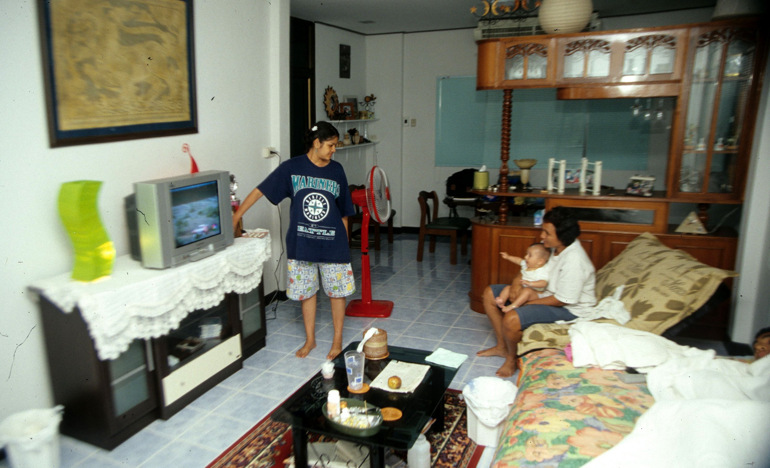 2004 Nakhonsithammarat Hanging in Khon New House and More (33).jpg