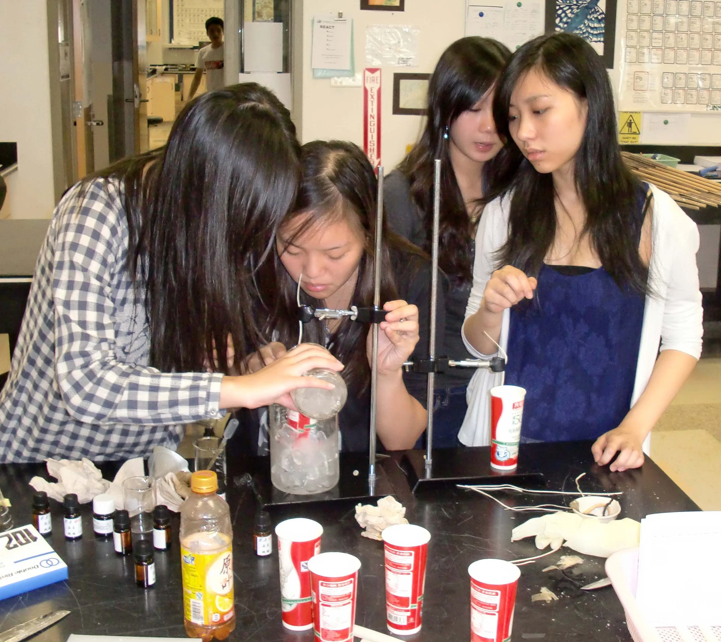 GROUP 4 PROJECTS - SEPTEMBER 2011 (6).JPG