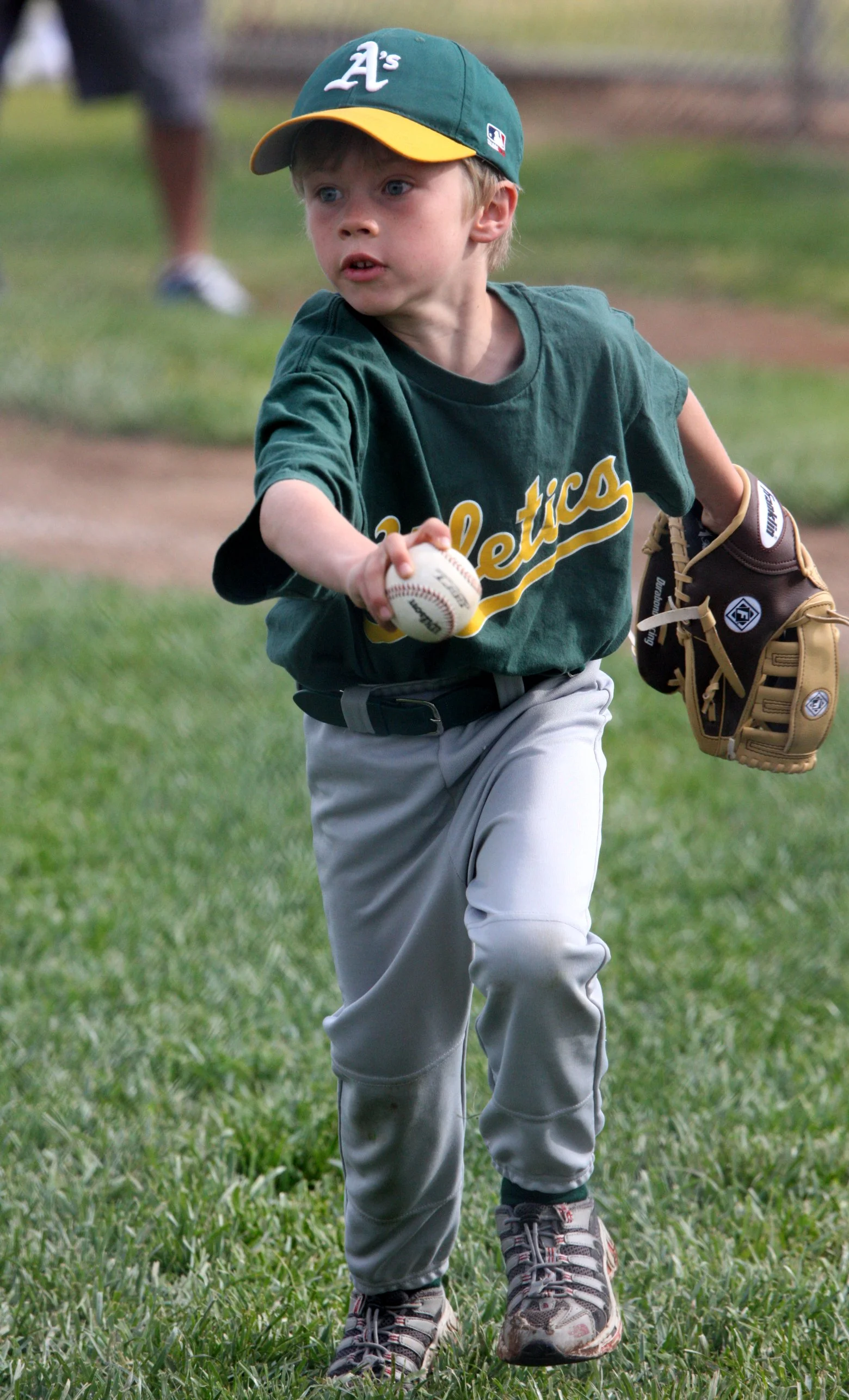 2010-4-10 ETHAN'S BIG GAME - SACRAMENTO - ROADTRIP 2010 (3).JPG