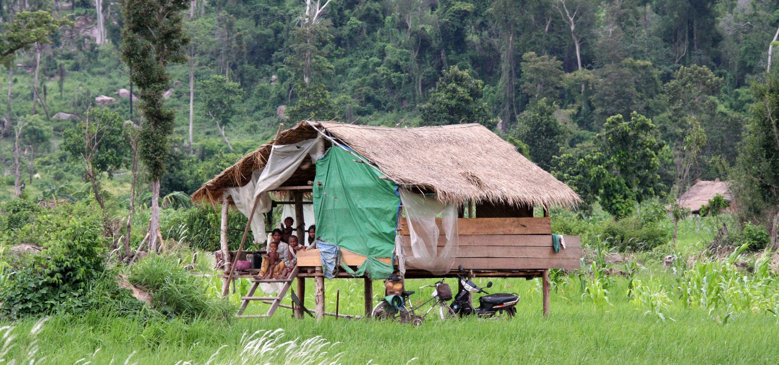 KULEN MOUNTAIN CAMBODIA - 1000 LINGHA RIVER (68).JPG