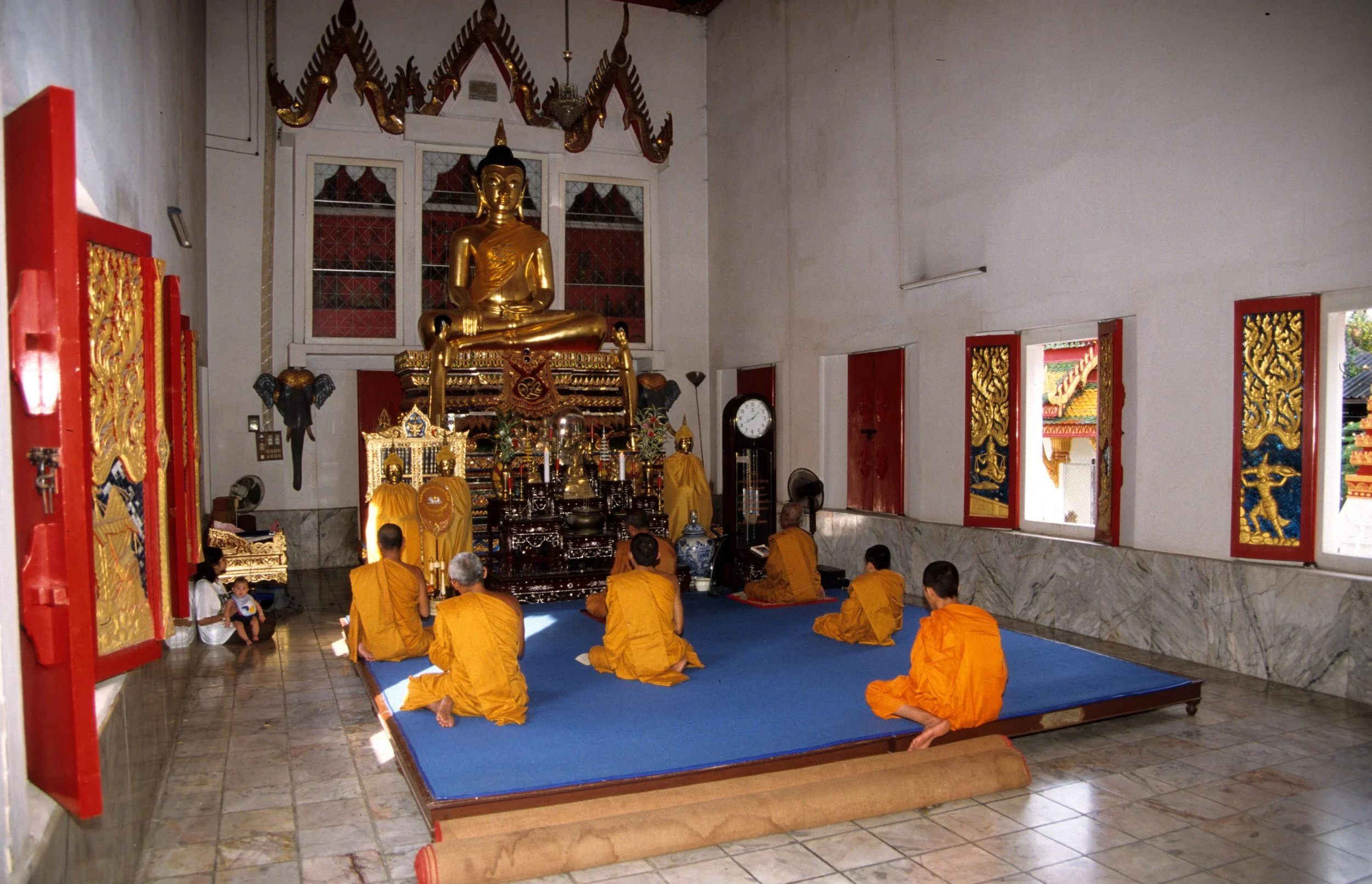 NAKHON - UNCLES WAT P.jpg