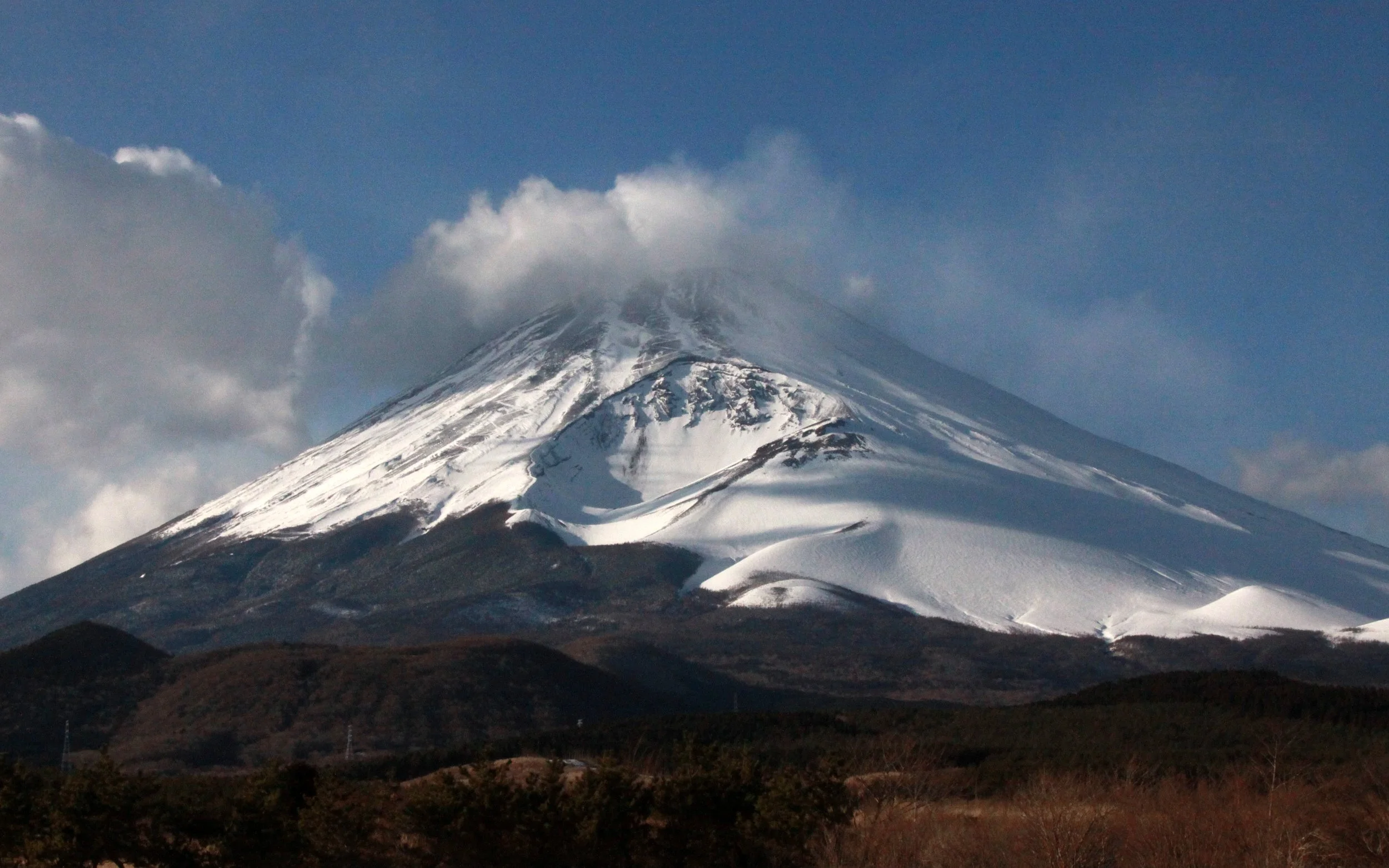 MOUNT FUJI - AS SEEN FROM FUJI SHI CITY (1).JPG