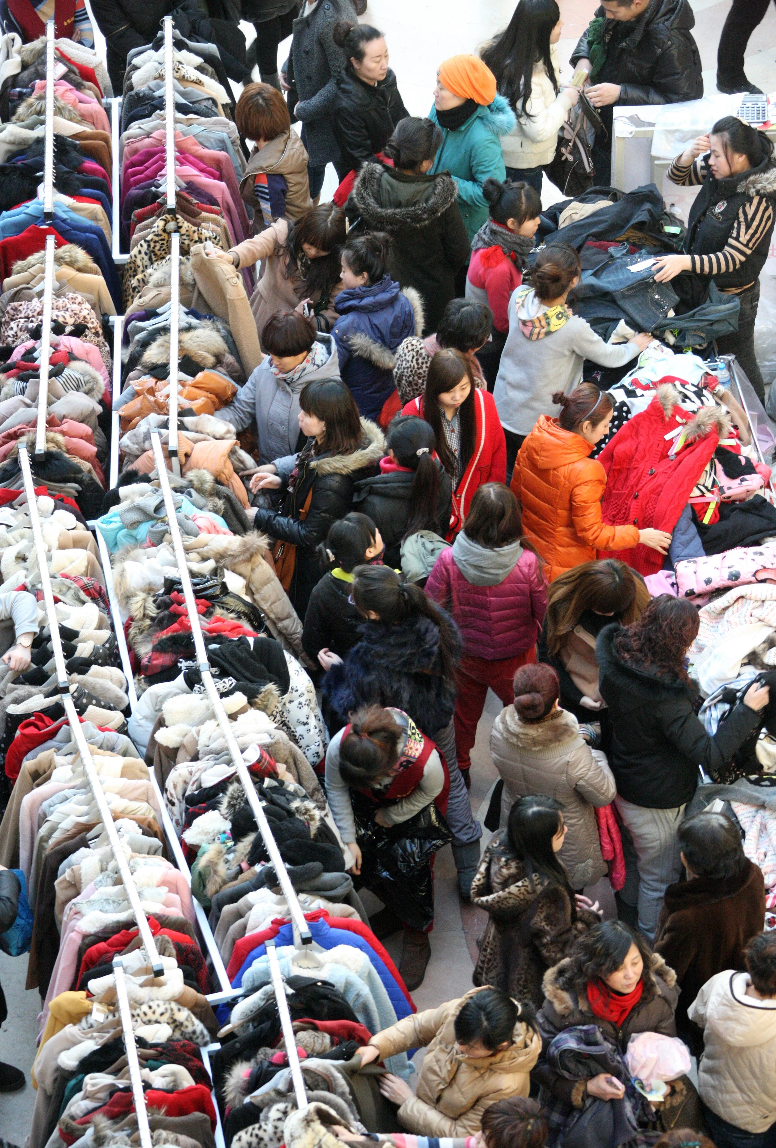 HARBIN CITY SCENES CHINA (28).JPG