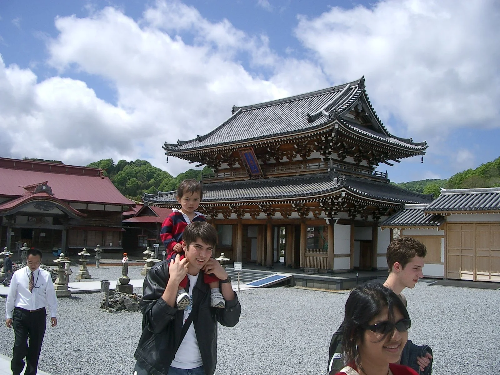 MUTSU - OSOREZAN TEMPLE (5).JPG