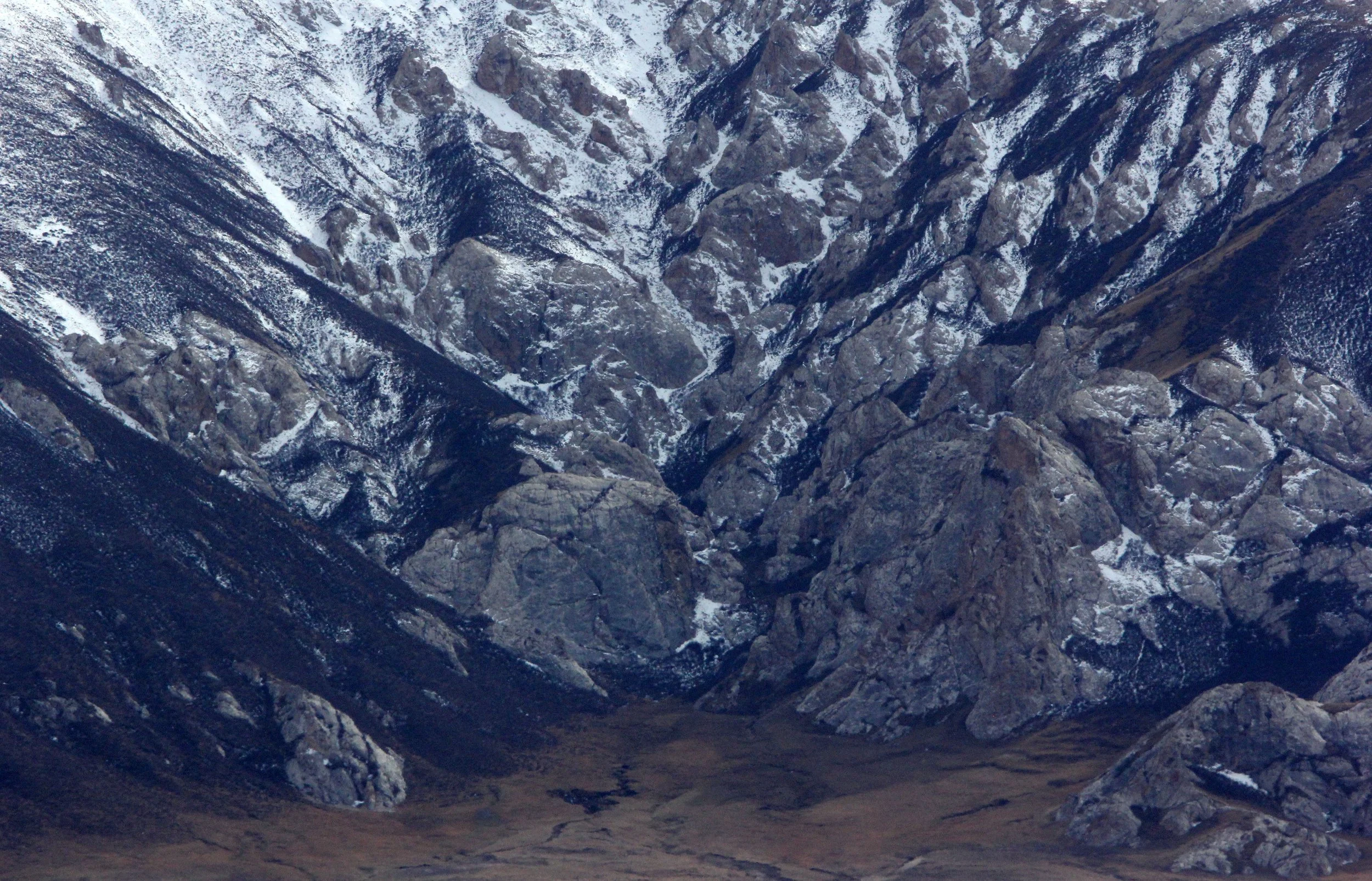 DONG GEI CUO NA LAKE QINGHAI CHINA (11).JPG