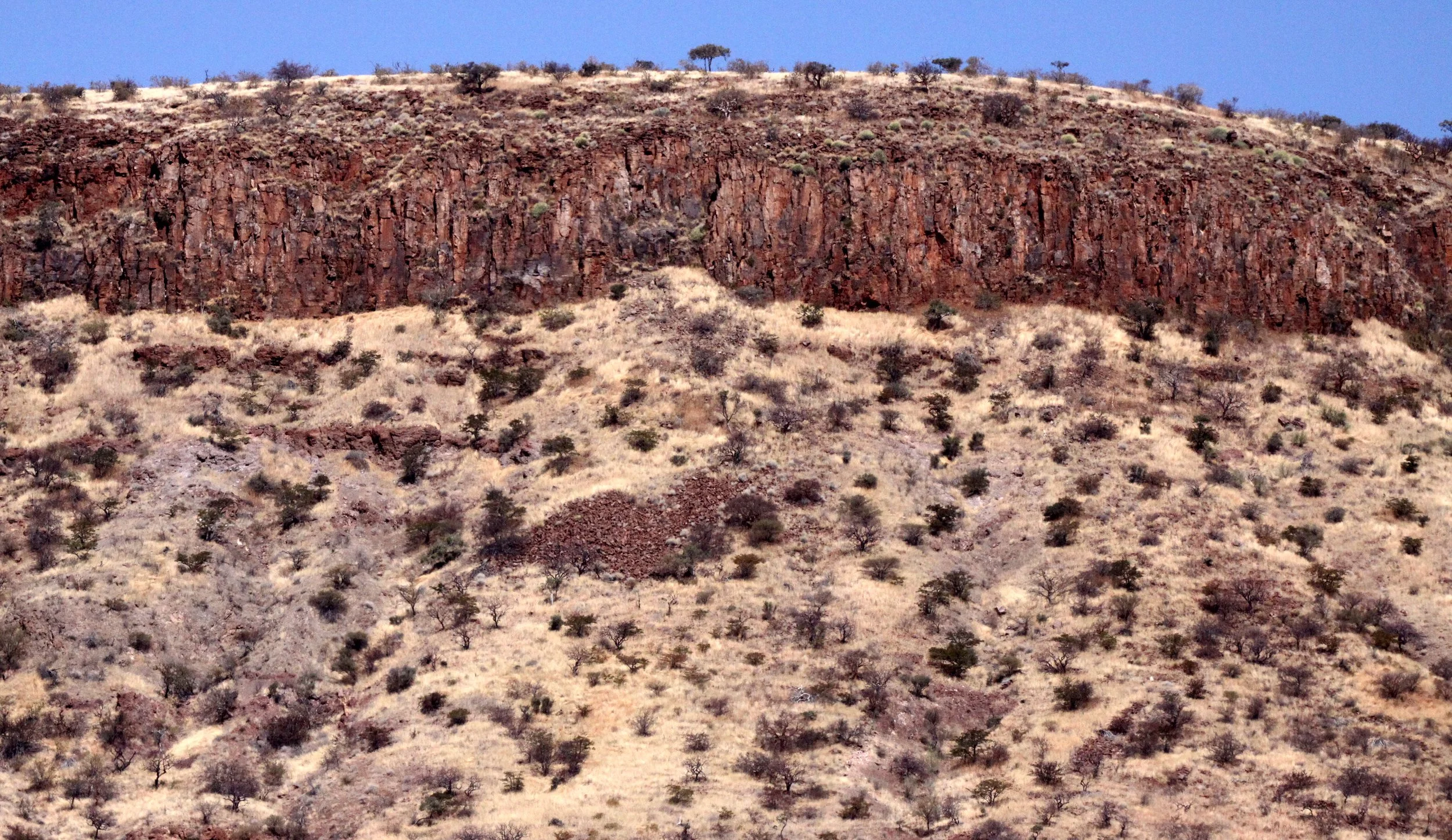 NAMIBIA - DAMARALAND - SCENERY (2).JPG