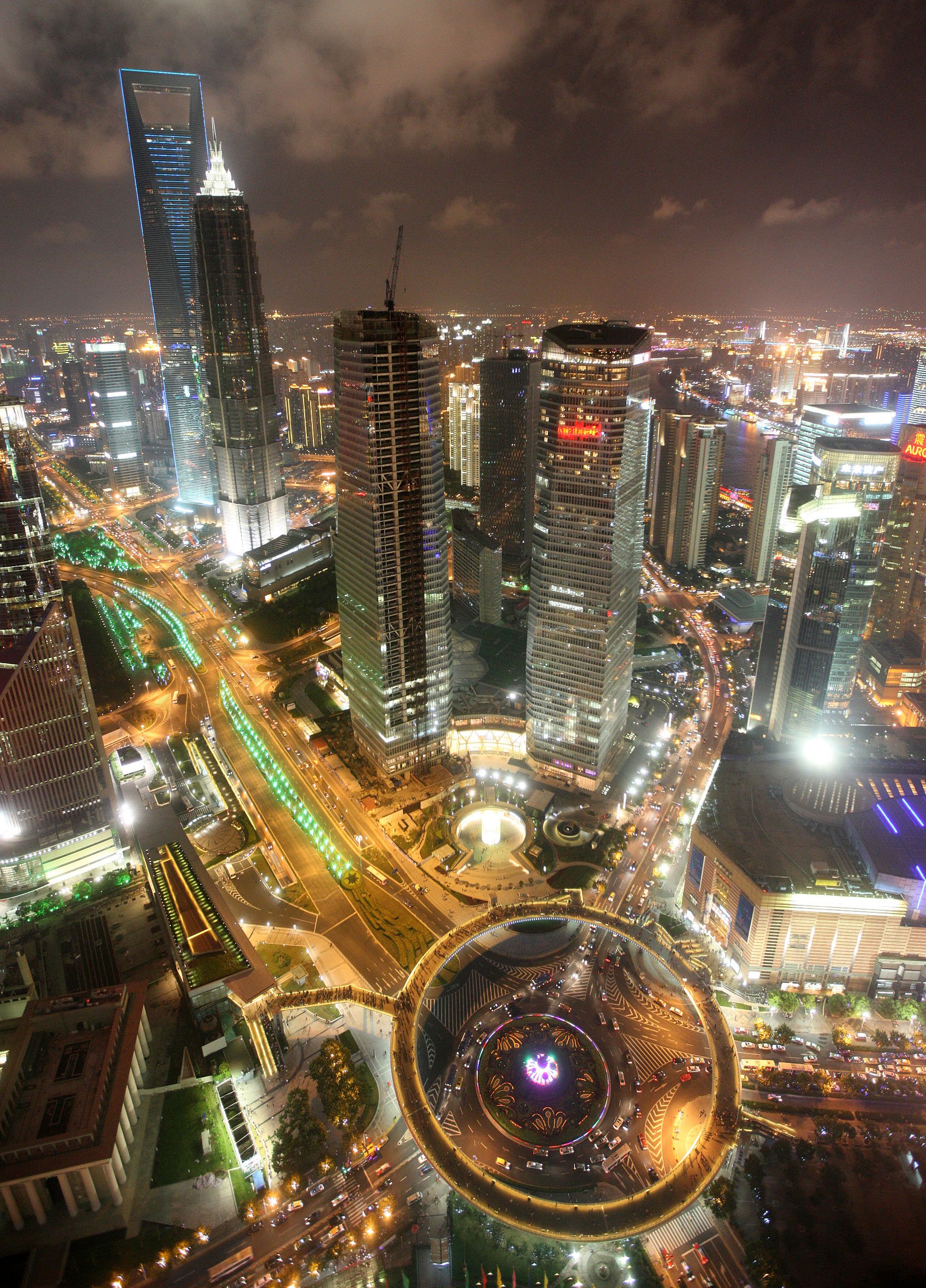 NIGHT OUT IN SHANGHAI - PEARL TOWER & BRAND MALL (67).JPG